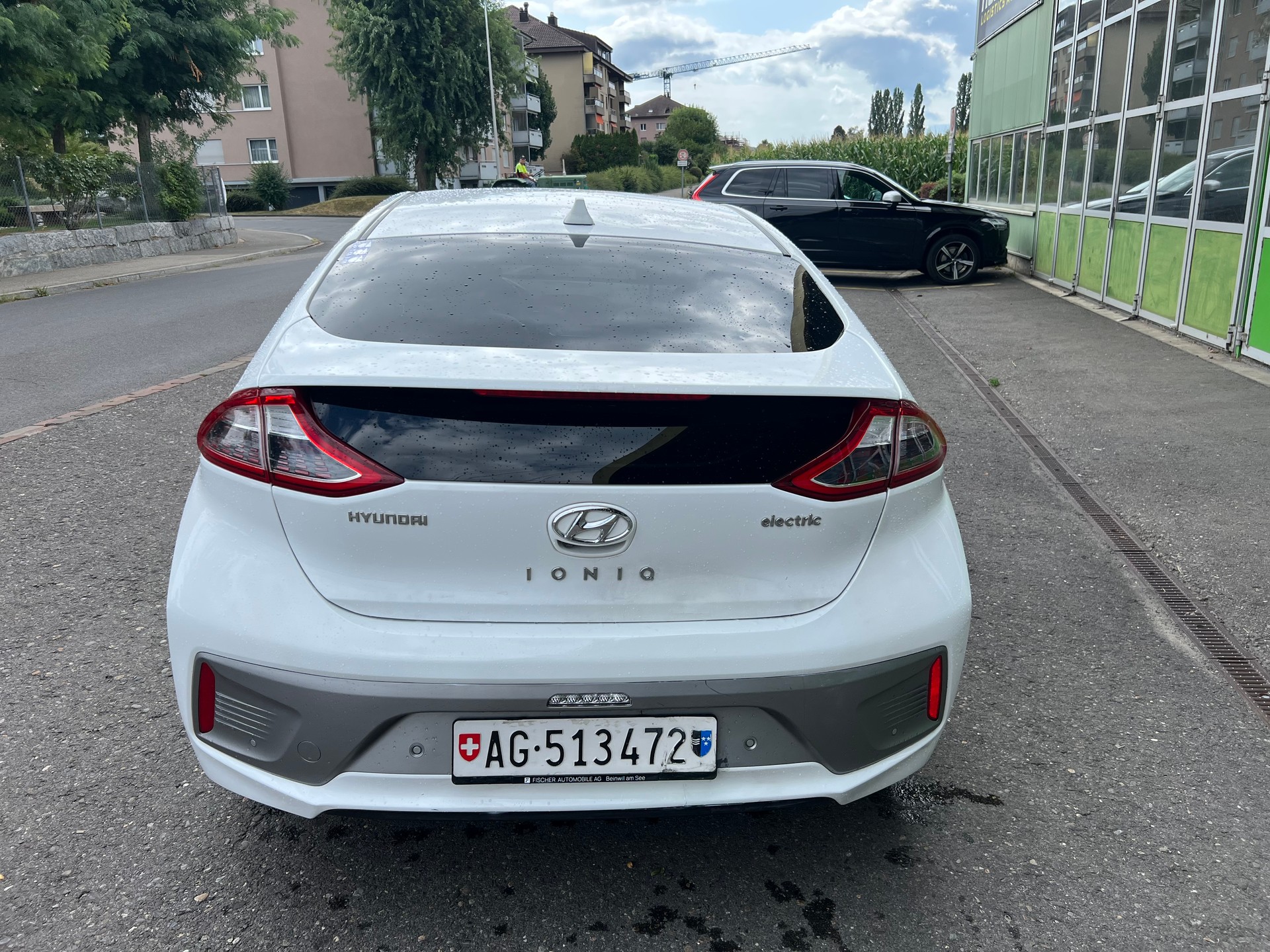 HYUNDAI 28 kWh Electric Vertex-image-2