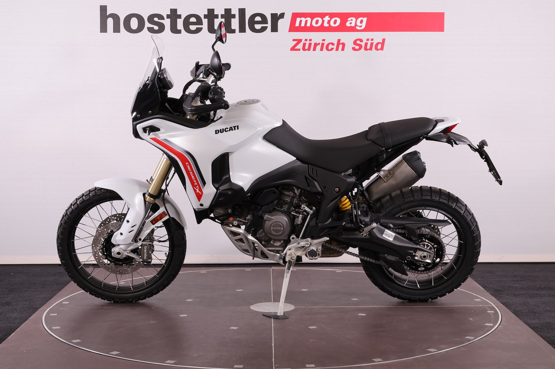 DUCATI Desert X (69)