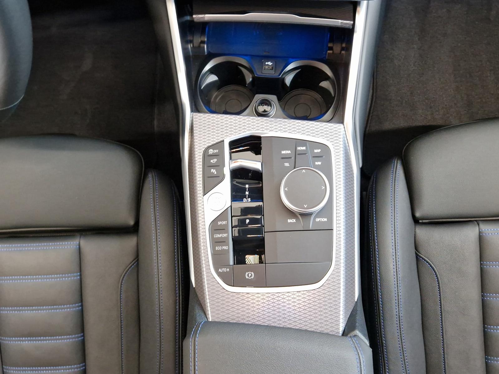 BMW 320d xDrive M Sport-image-13