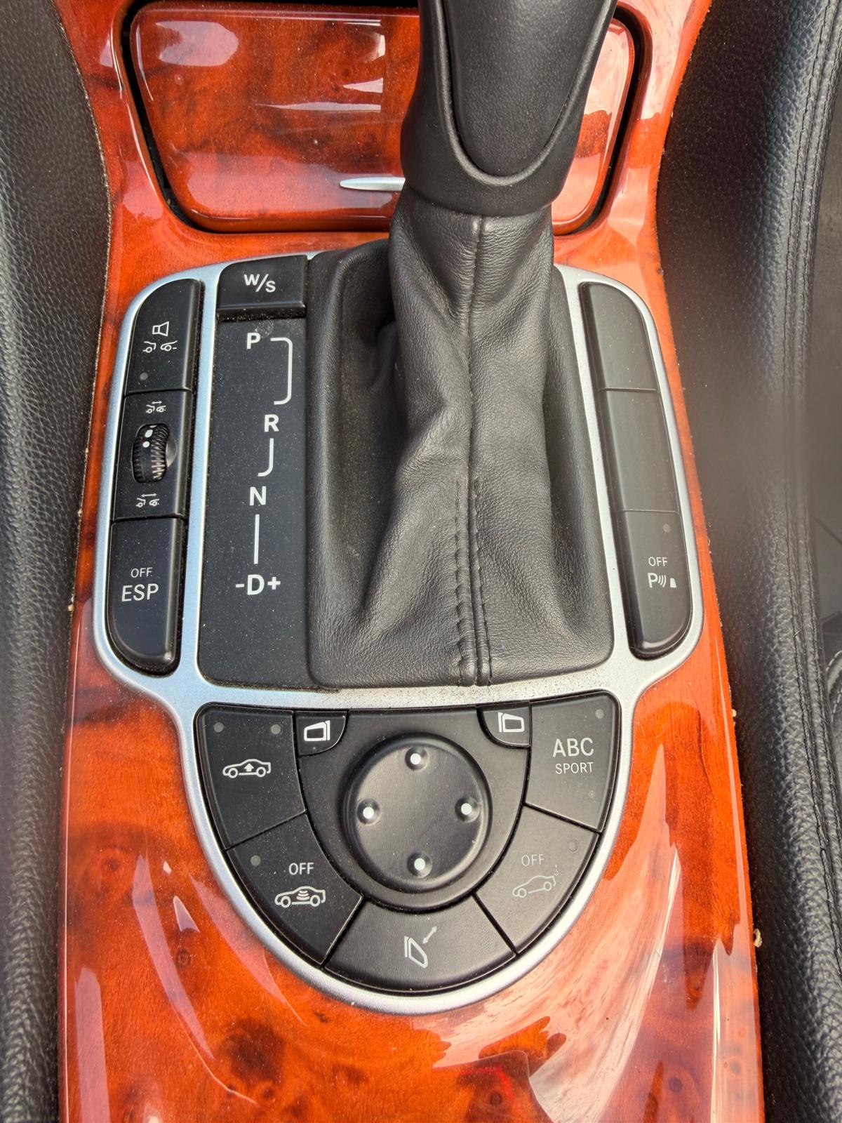 MERCEDES-BENZ SL 500 V8-image-2