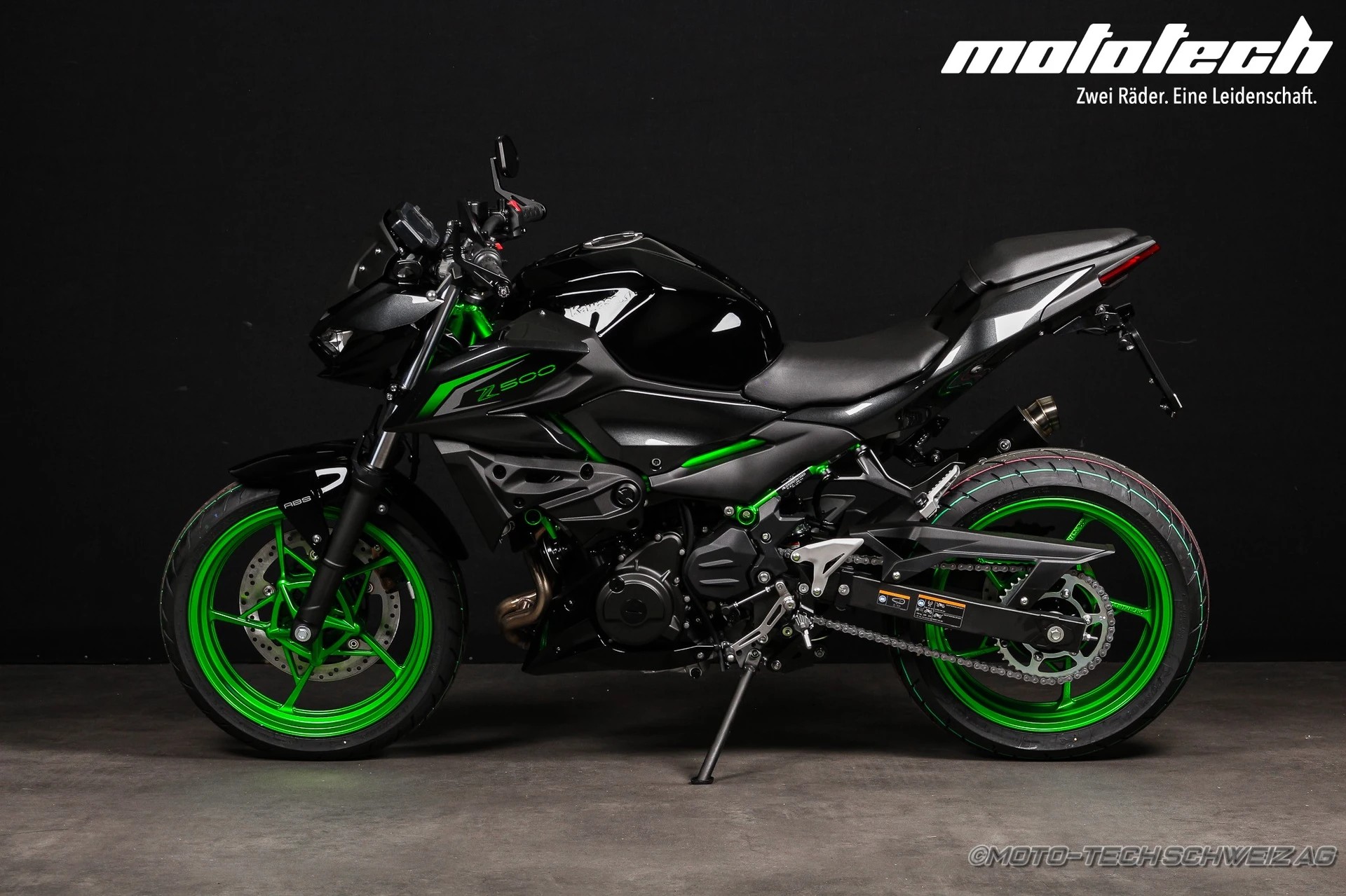 KAWASAKI Z 500 SE STAGE 1 SHARK-showroom-element-3