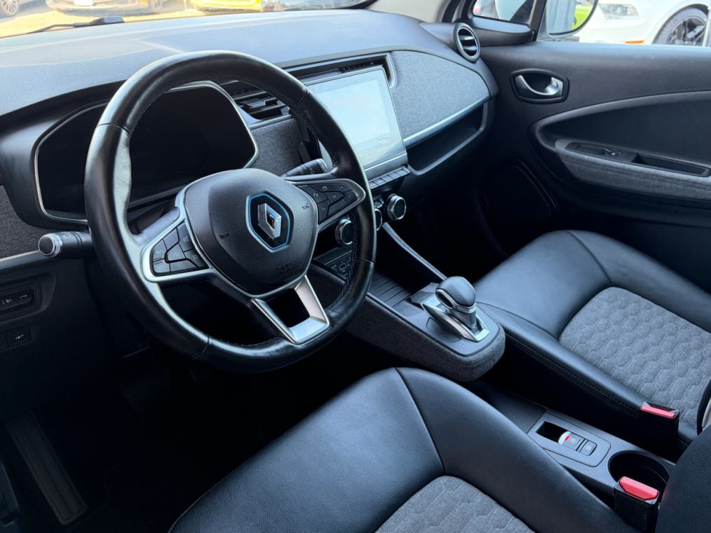 RENAULT Zoe Intens R135 (incl. Batterie)-showroom-element-3