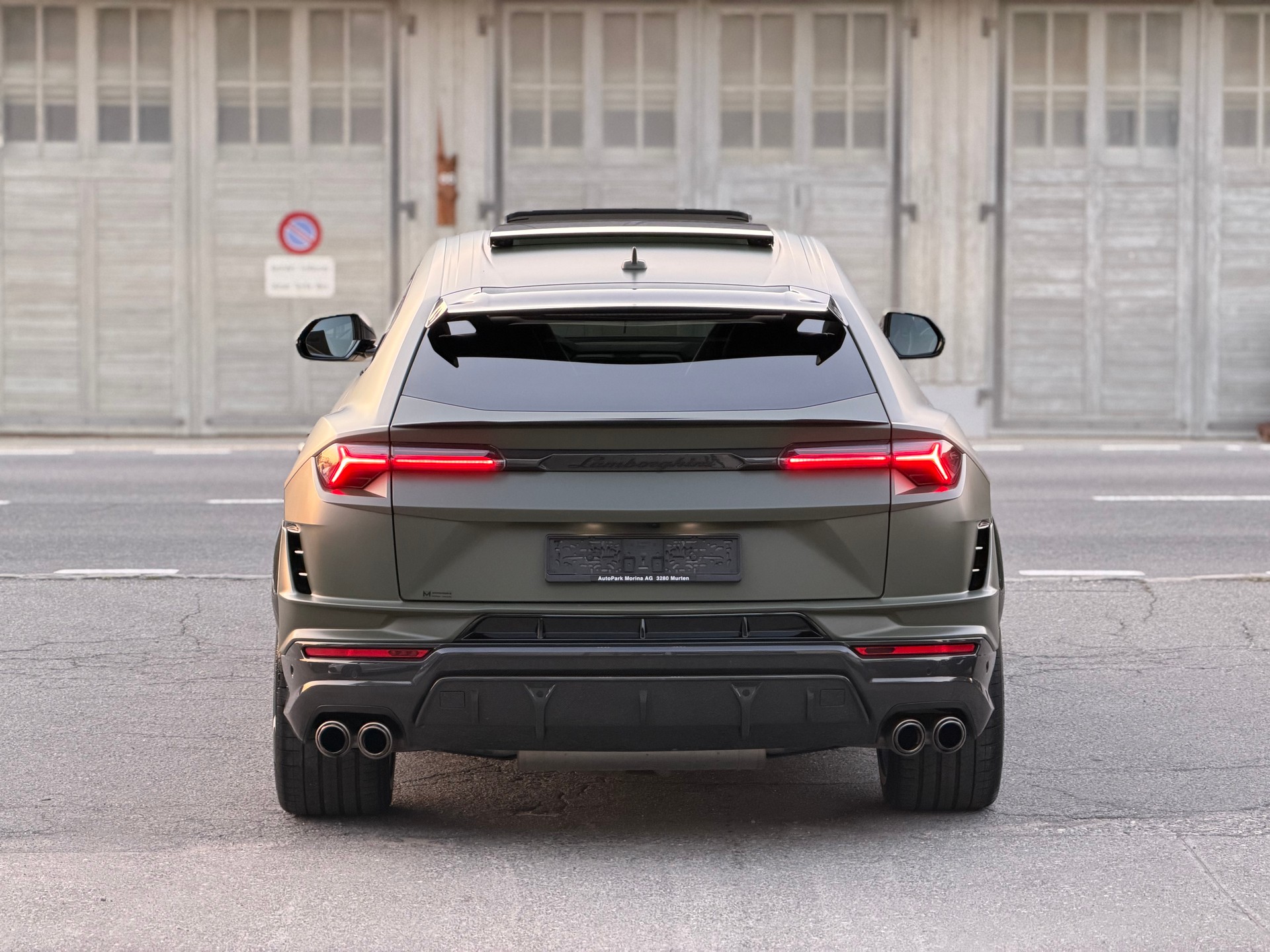 LAMBORGHINI Urus Performante Akrapovic-image-5