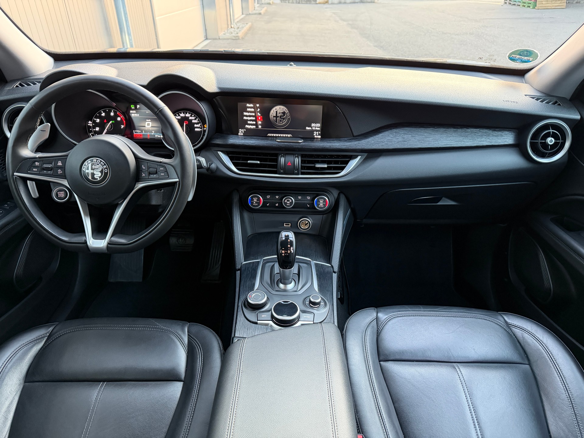 ALFA ROMEO Stelvio 2.0 Sport Q4 Automatic-image-10