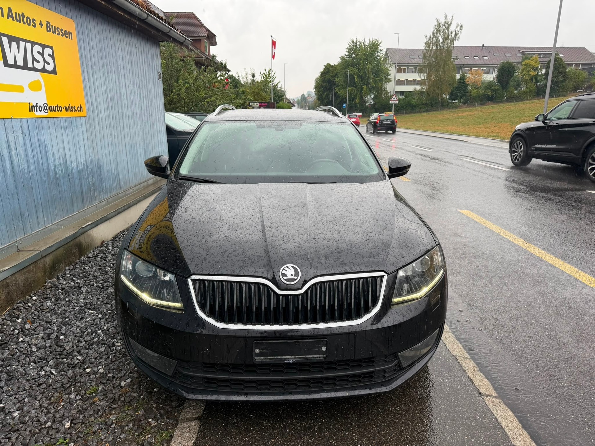 SKODA Octavia Combi 1.8 TSI Elegance 4x4 DSG-image-3