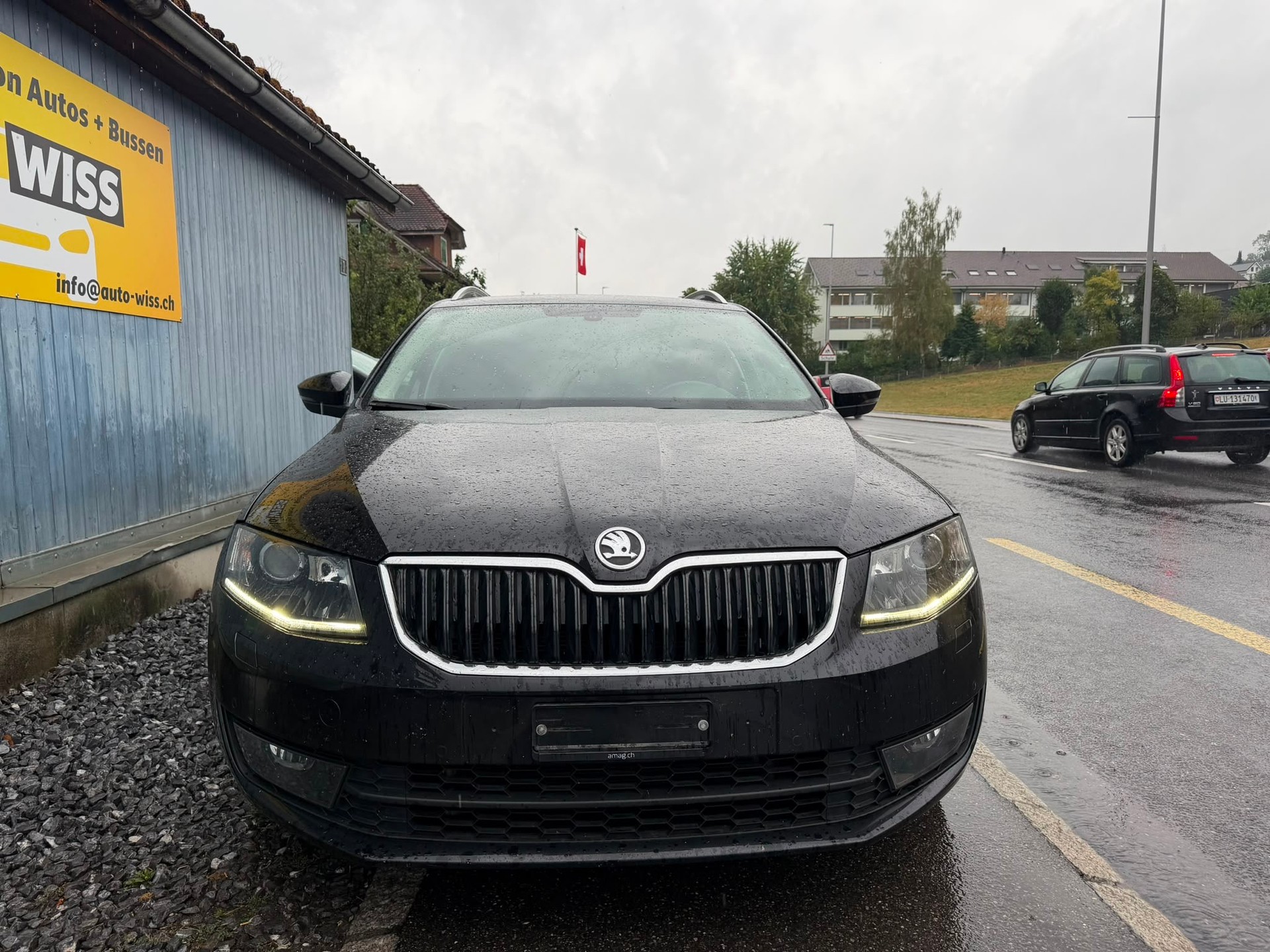 SKODA Octavia Combi 1.8 TSI Elegance 4x4 DSG-image-1