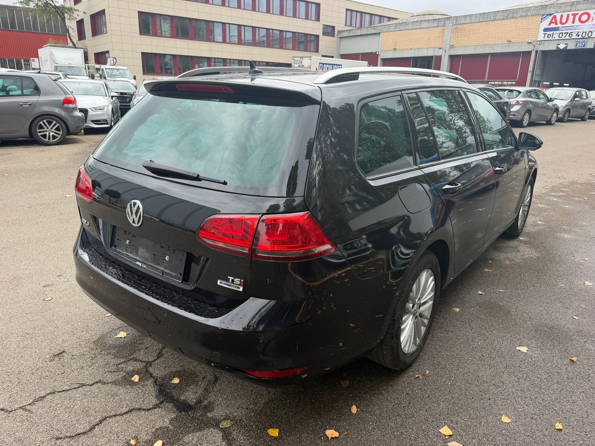 VW Golf Variant 1.4 TSI Comfortline DSG-image-6