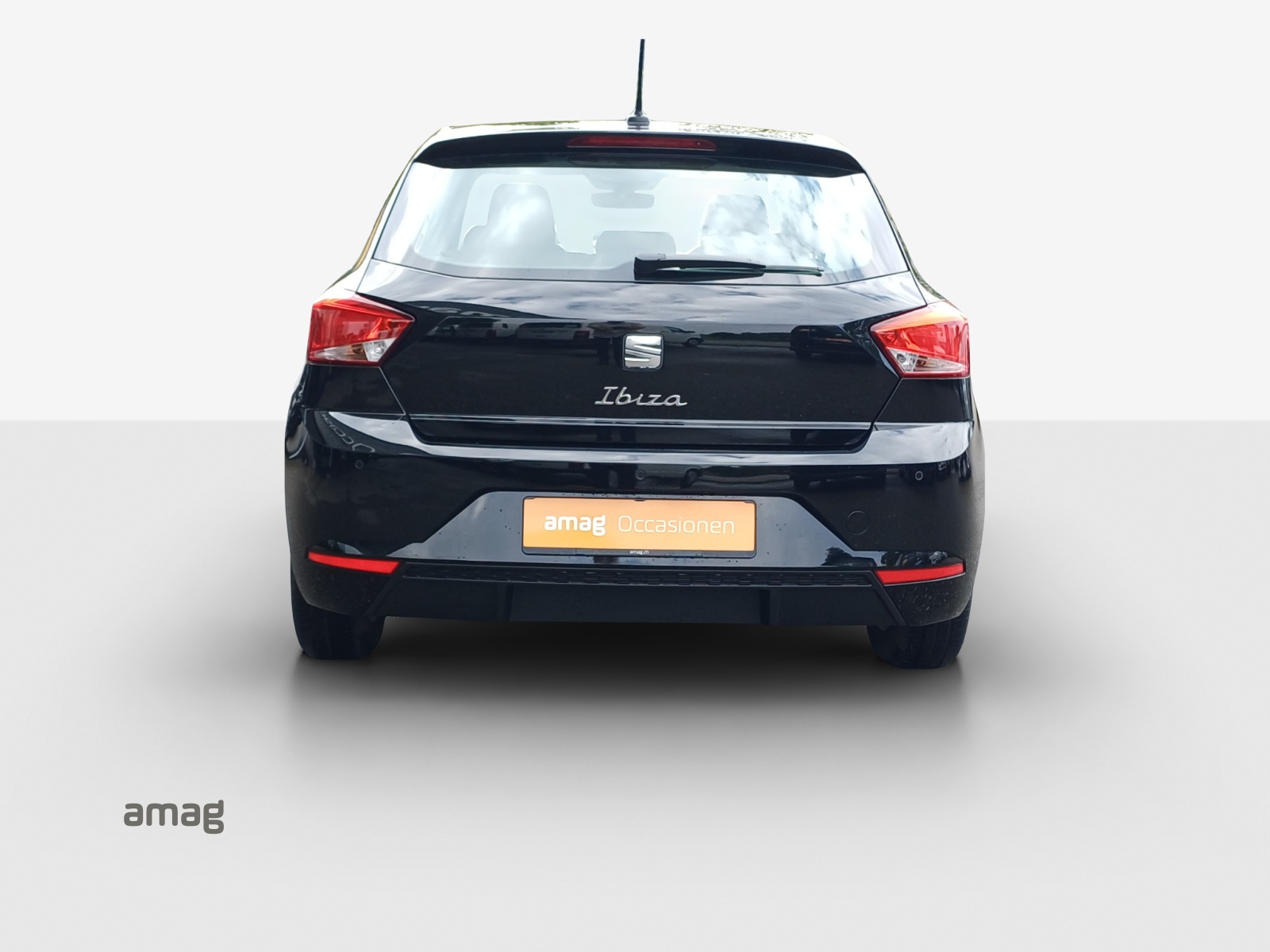 SEAT Ibiza 1.0 EcoTSI Reference-image-3