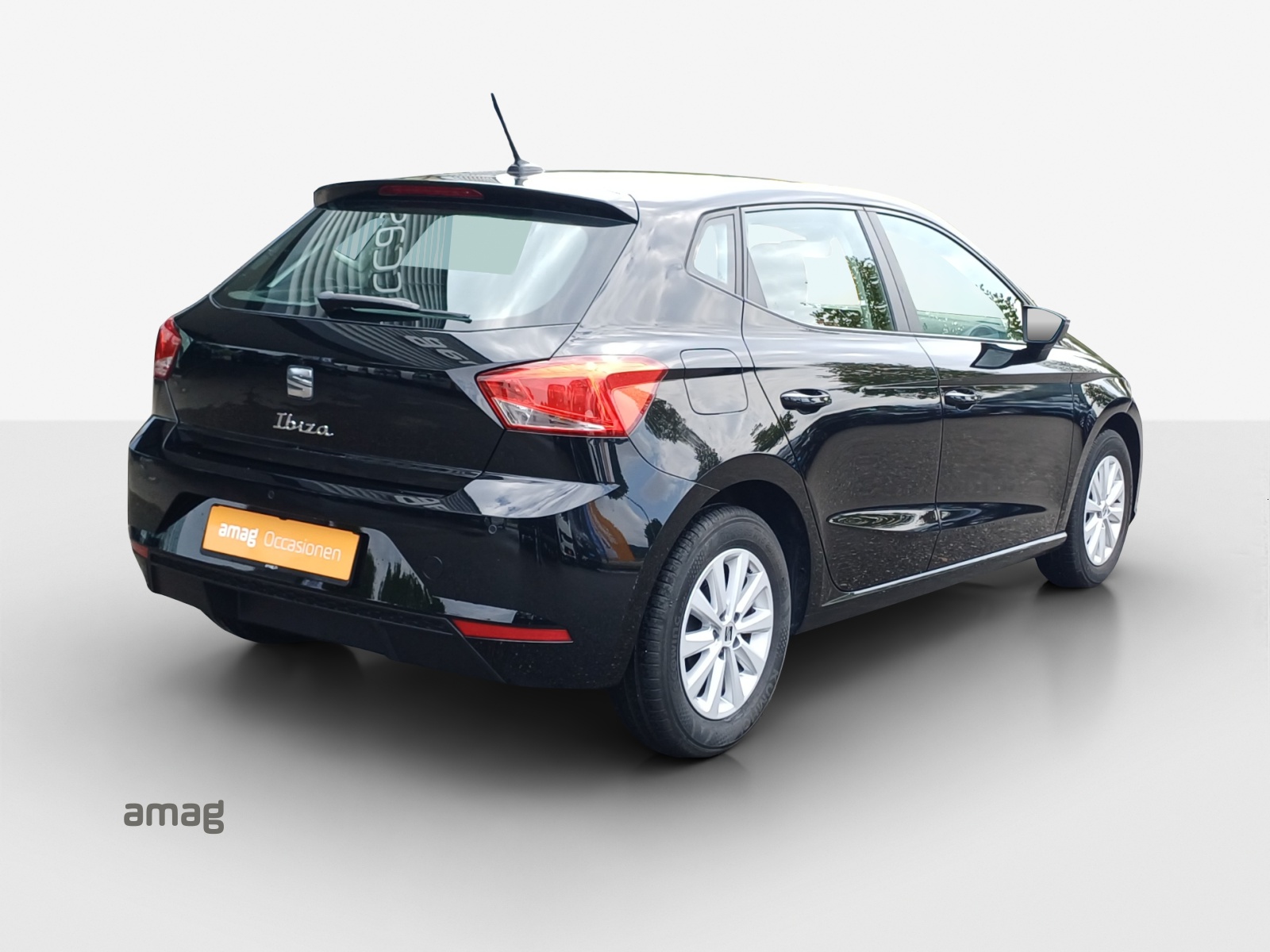 SEAT Ibiza 1.0 EcoTSI Reference-image-4