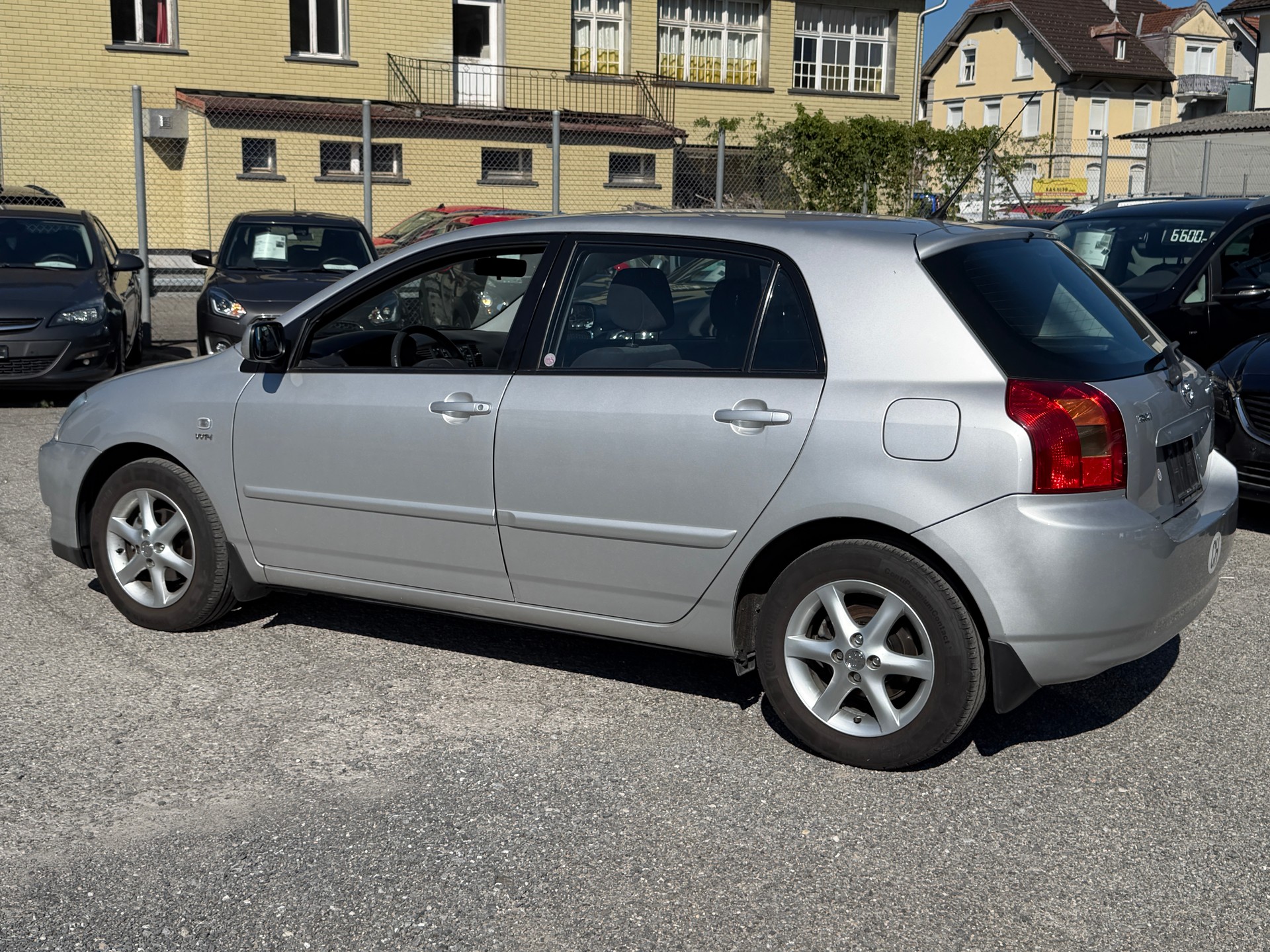 TOYOTA Corolla 1.6 Linea Sol-image-13