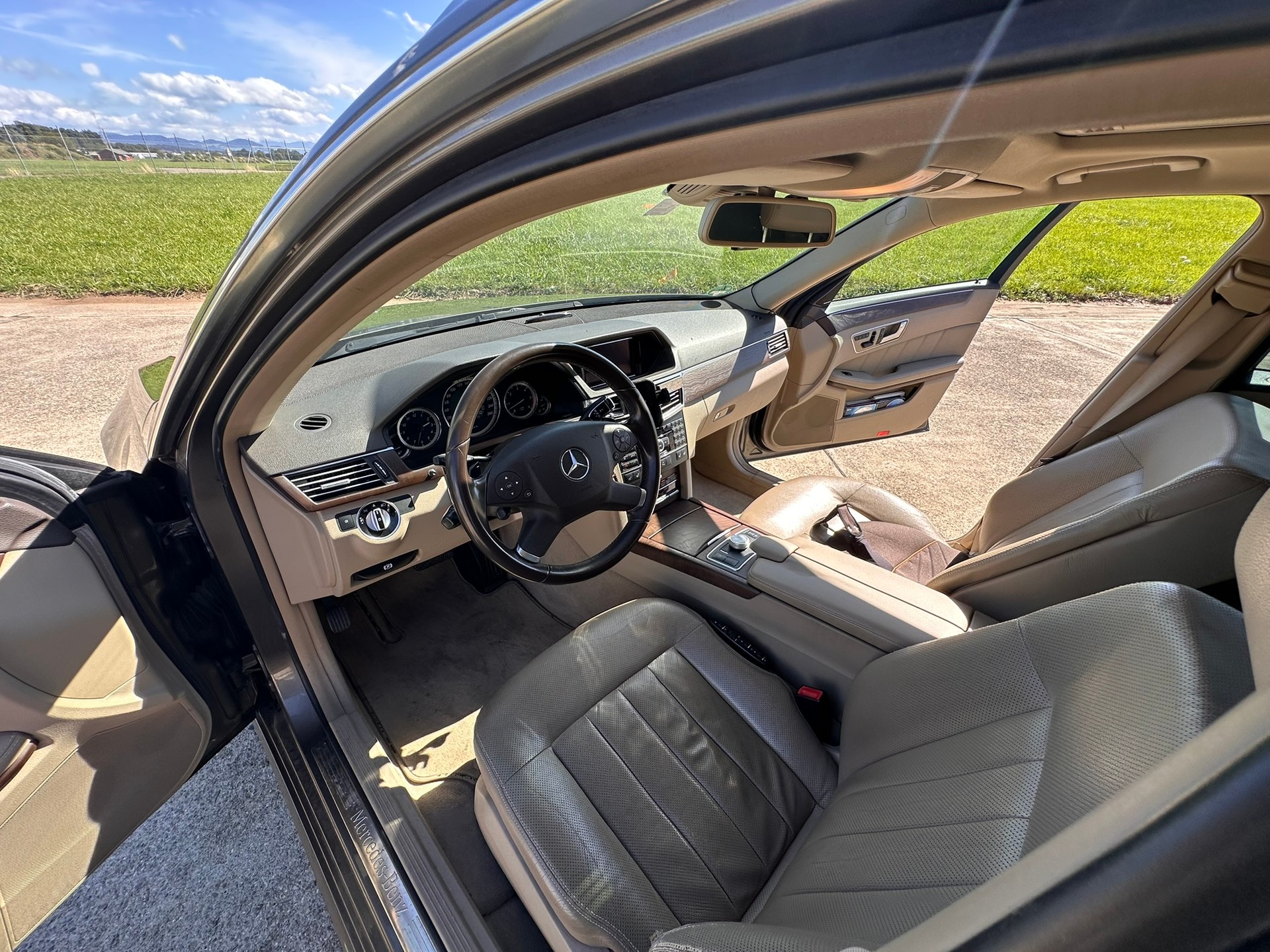 MERCEDES-BENZ E 350 CDI BlueEF 4m Elegance-image-2