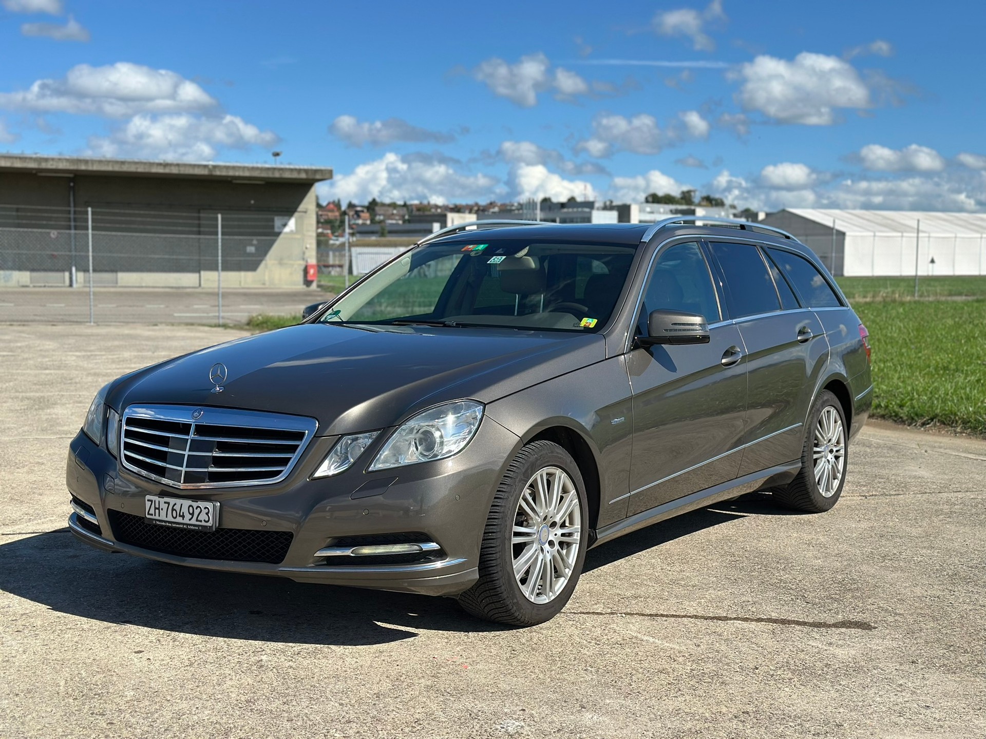 MERCEDES-BENZ E 350 CDI BlueEF 4m Elegance-image-0