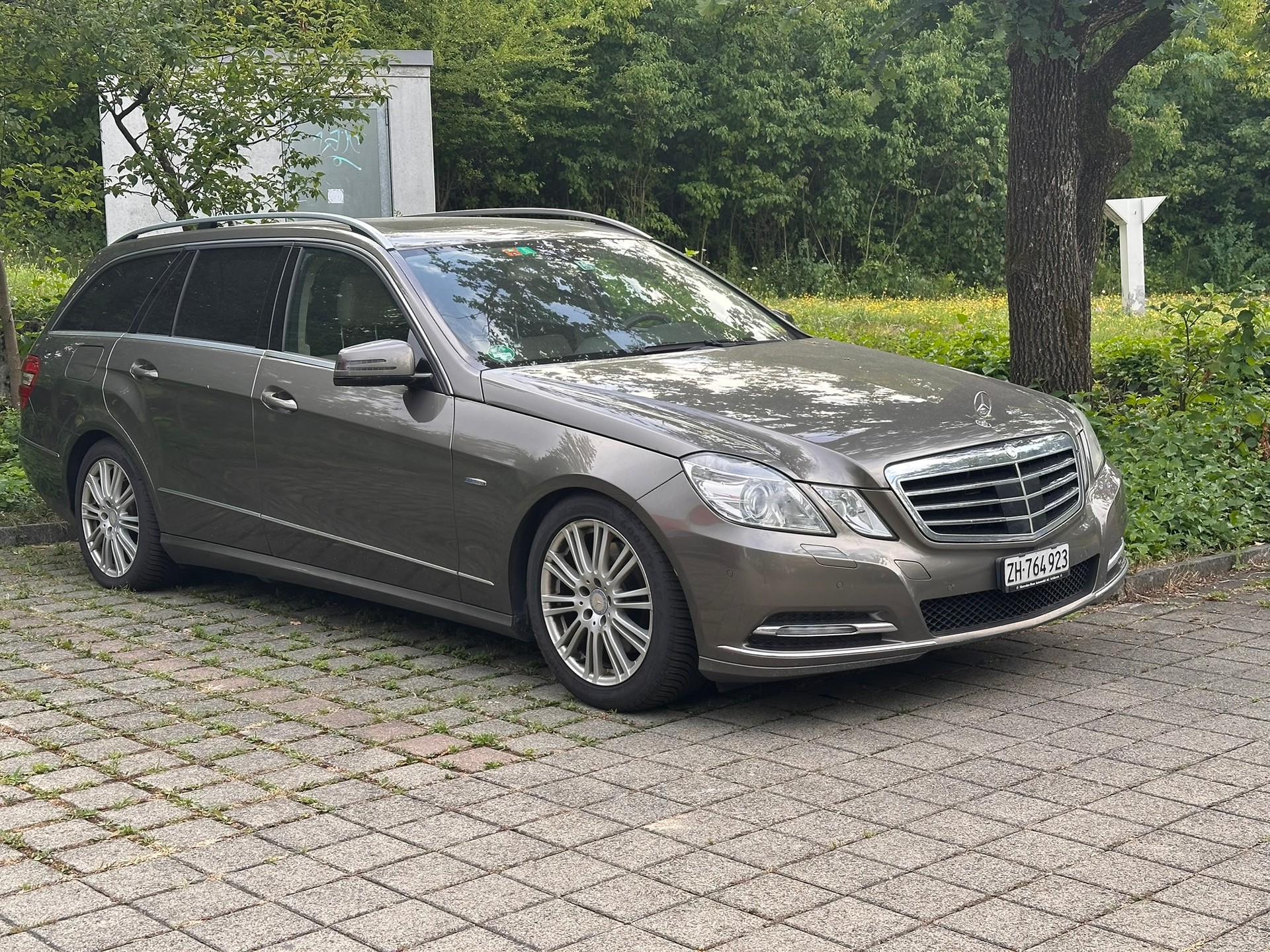 MERCEDES-BENZ E 350 CDI BlueEF 4m Elegance-image-4