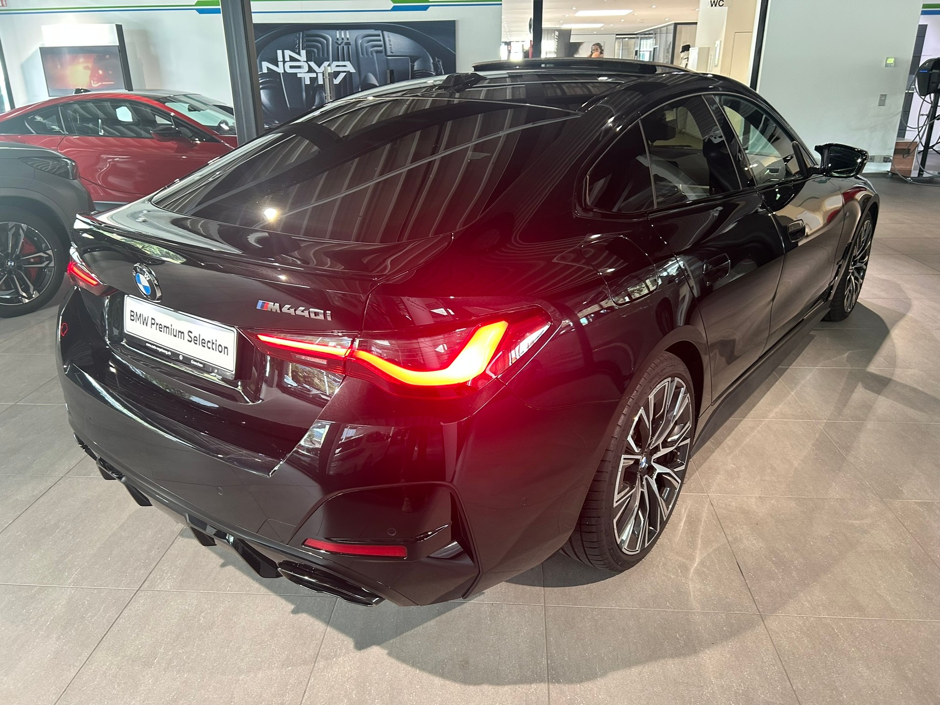 BMW M440i xDrive 48V Gran Coupé Steptronic-image-8