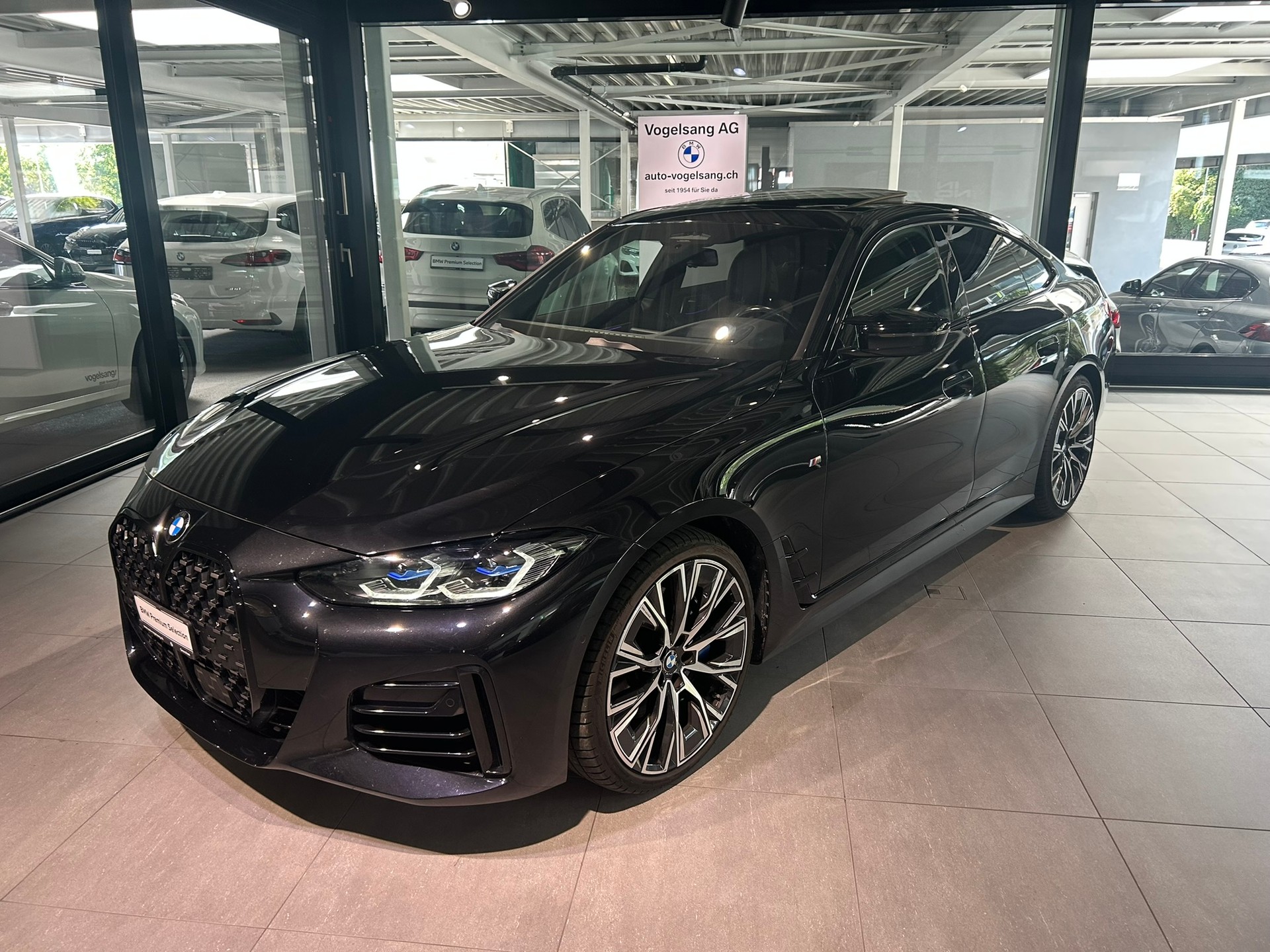 BMW M440i xDrive 48V Gran Coupé Steptronic-image-0