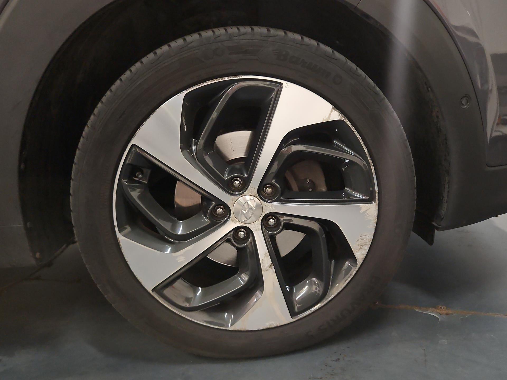 HYUNDAI Tucson 2.0 CRDI Vertex 4WD Automatic-image-16