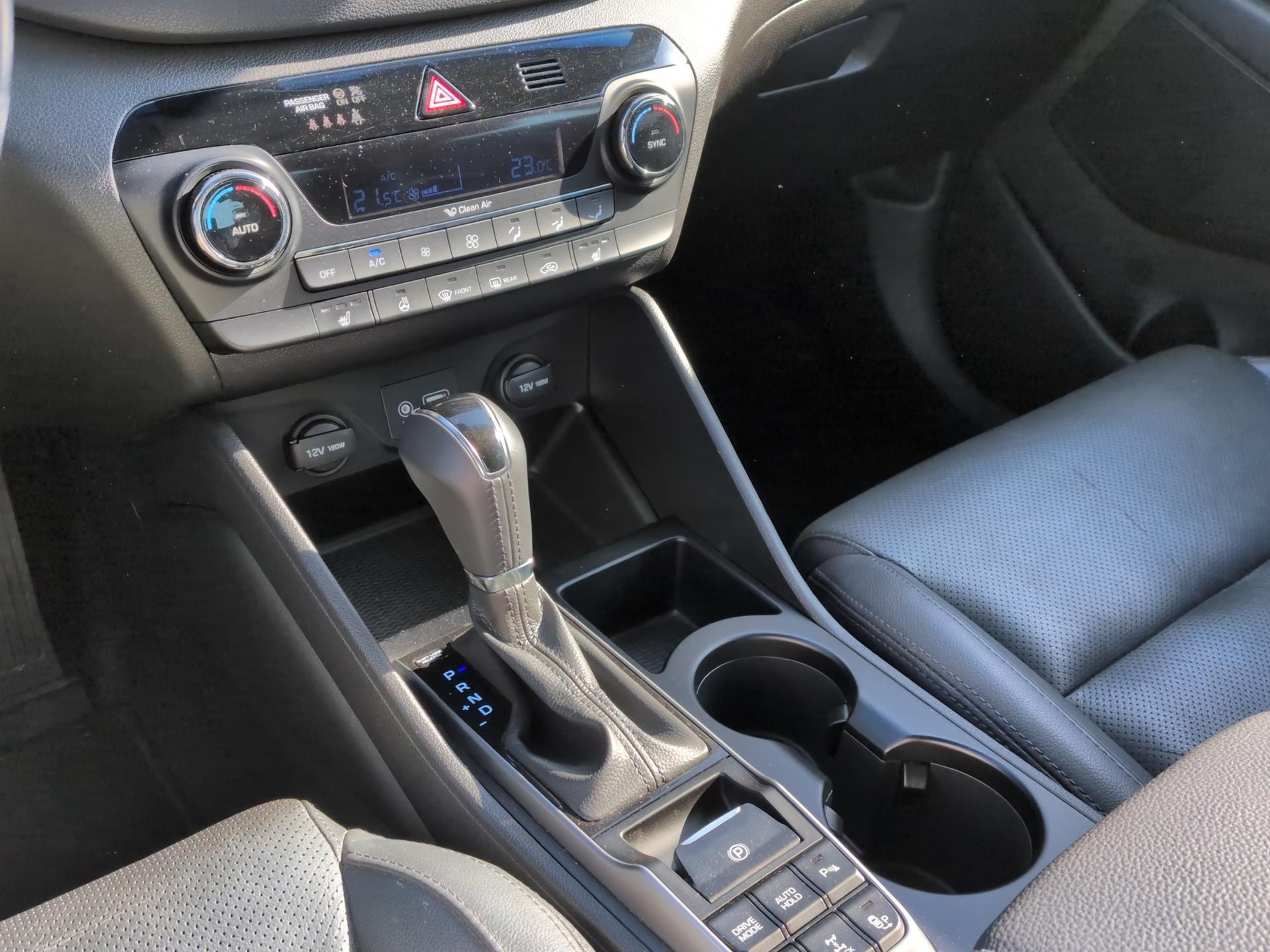 HYUNDAI Tucson 2.0 CRDI Vertex 4WD Automatic-image-11