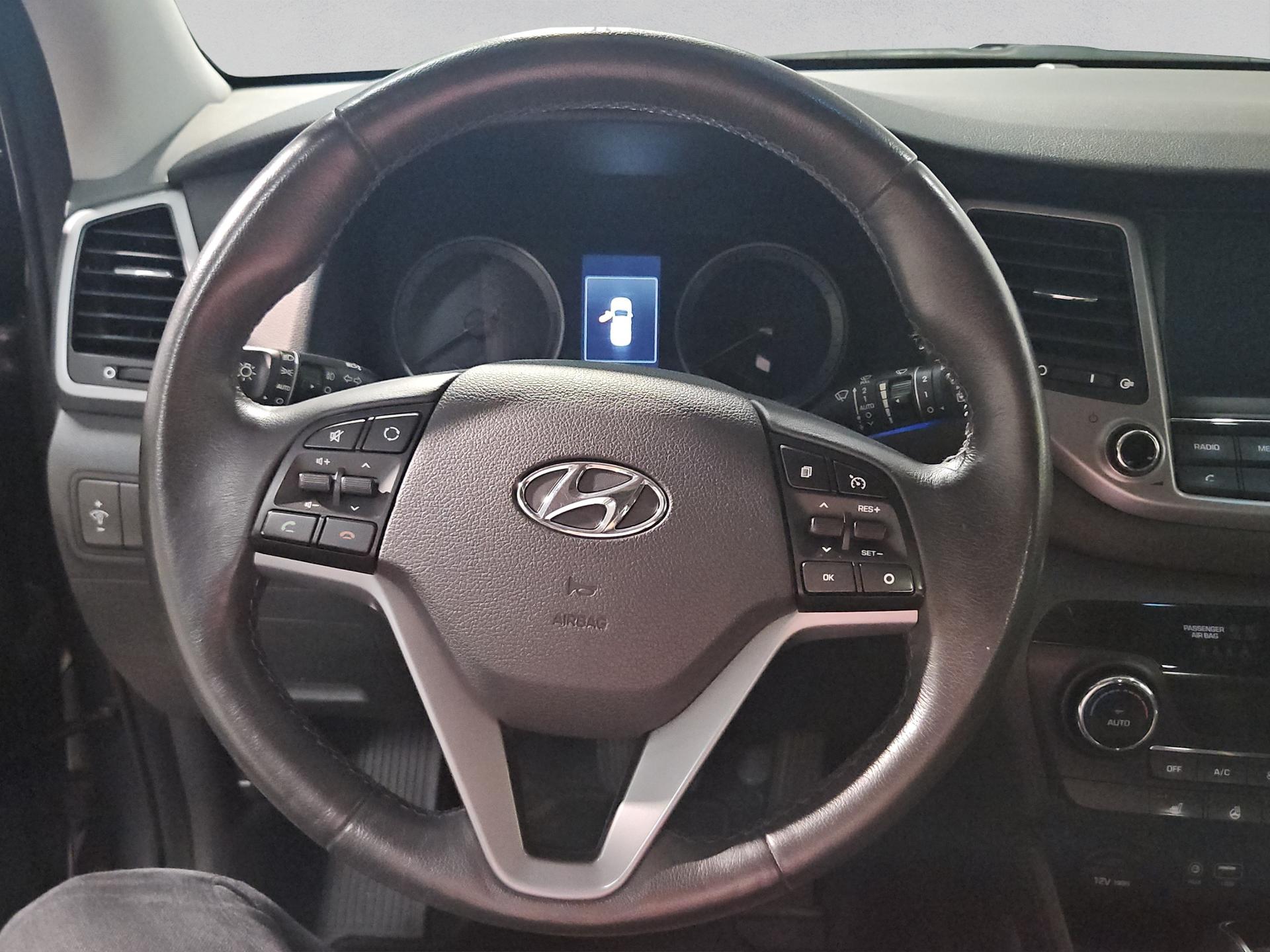 HYUNDAI Tucson 2.0 CRDI Vertex 4WD Automatic-image-8