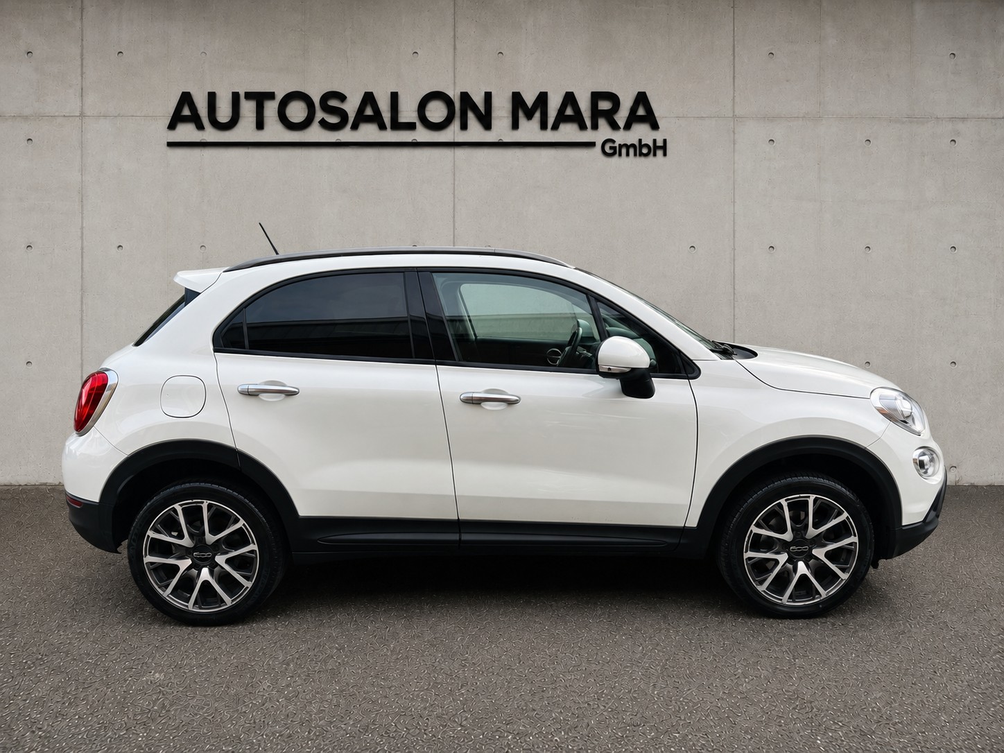 FIAT 500X 1.4T Cross 4x4 Automatic-image-6