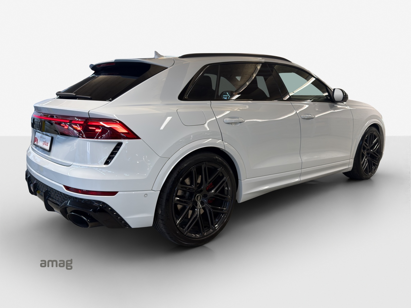 AUDI RSQ8 quattro-image-4