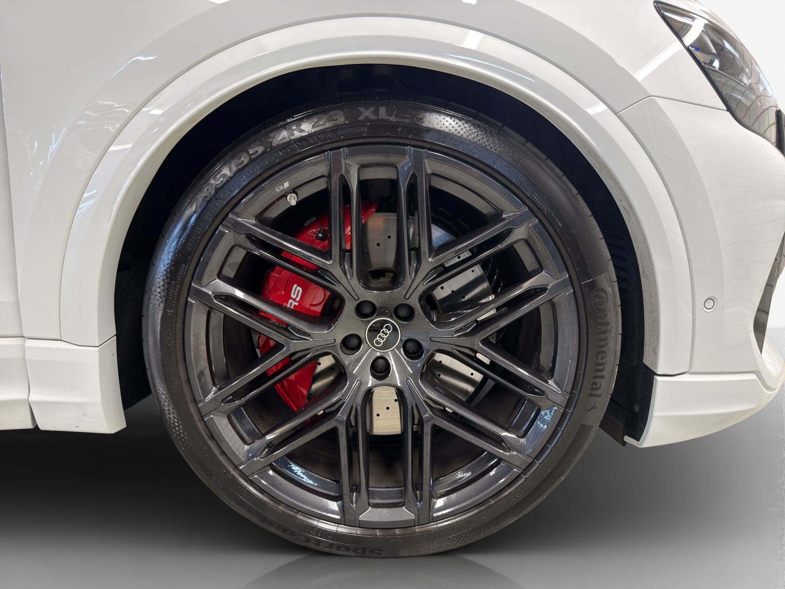 AUDI RSQ8 quattro-image-14