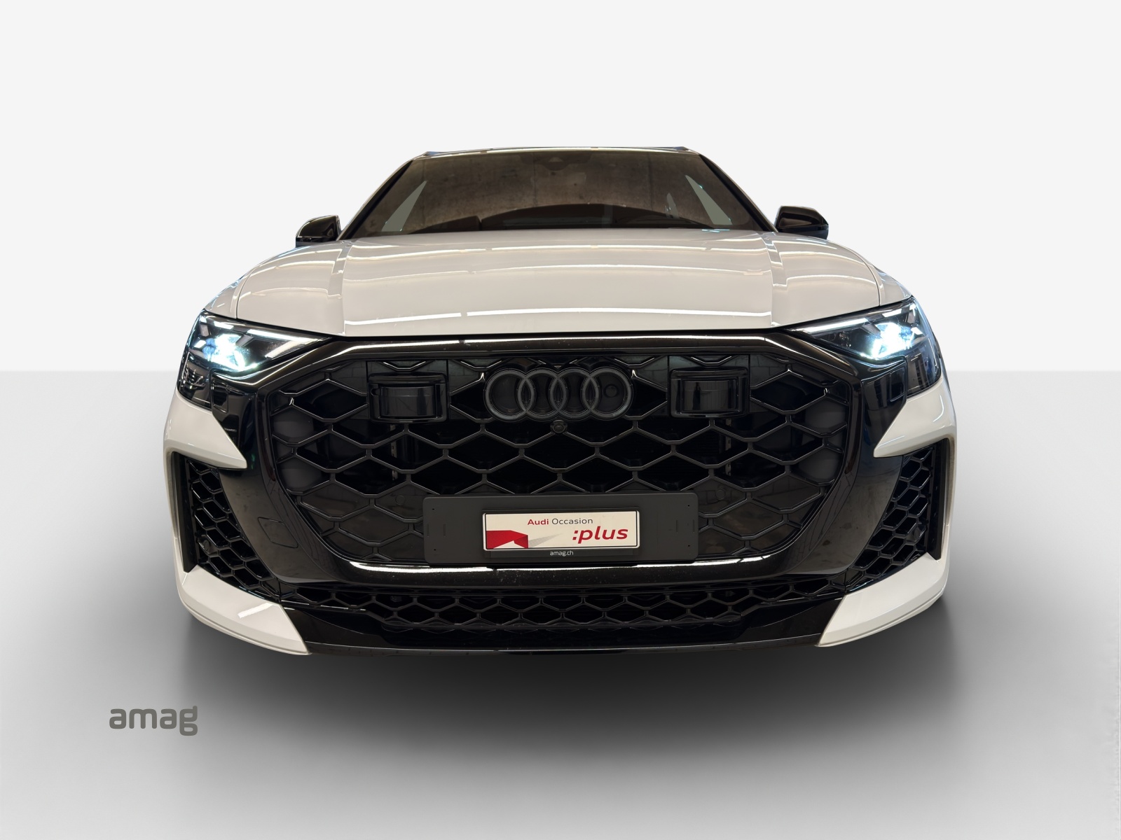 AUDI RSQ8 quattro-image-6