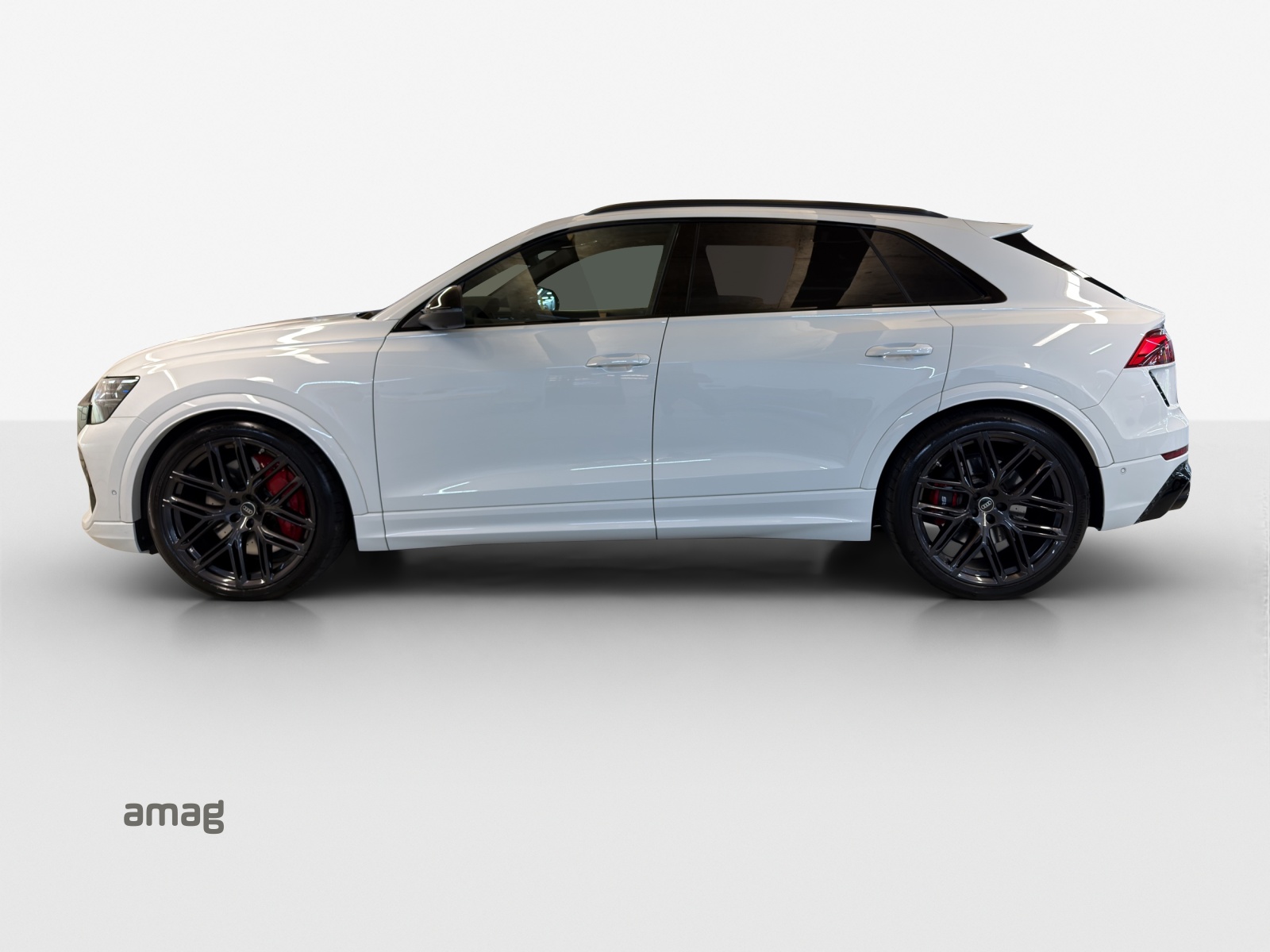 AUDI RSQ8 quattro-showroom-element-1