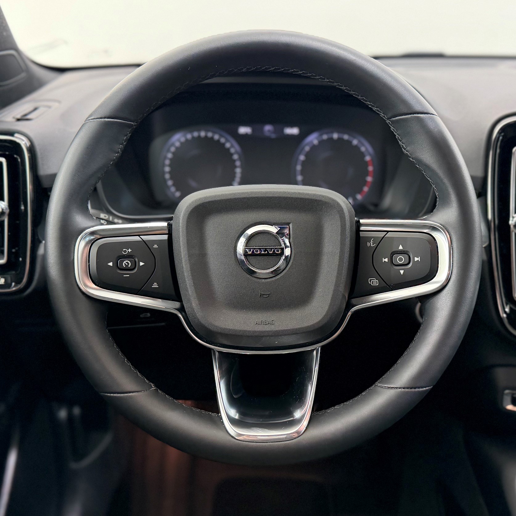 VOLVO XC40 1.5 T2 Core-image-9