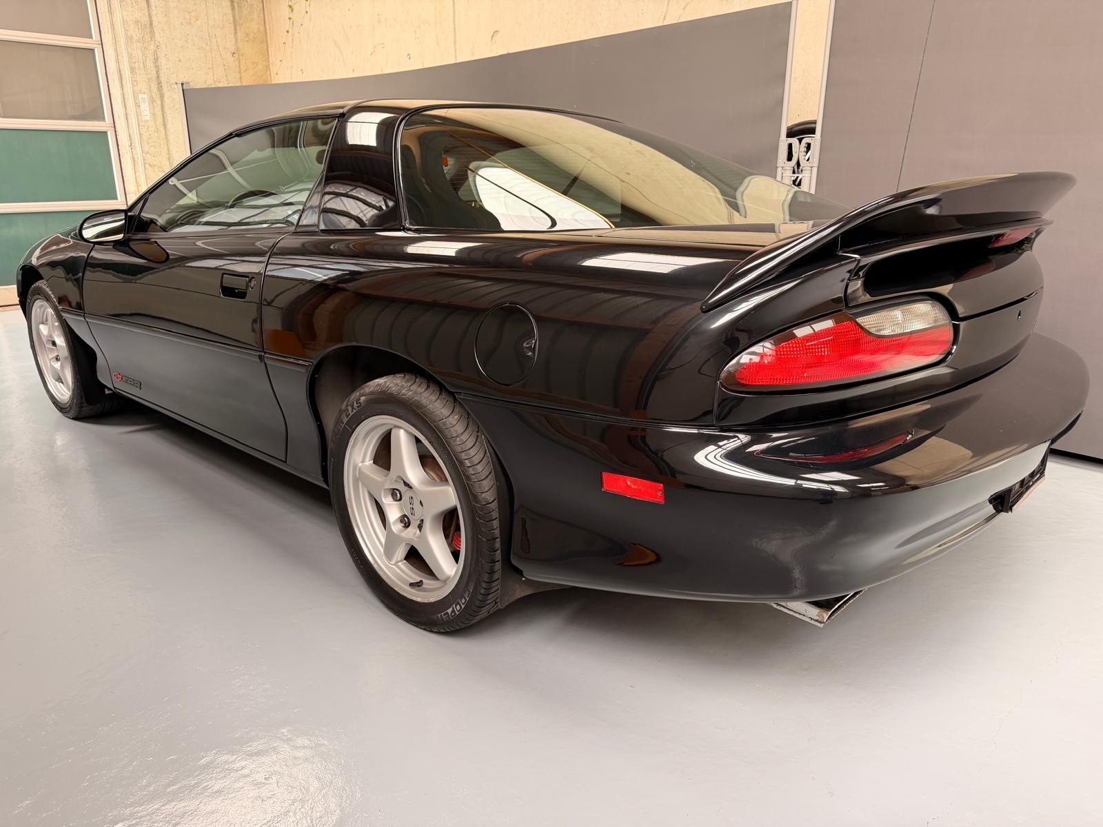 CHEVROLET Camaro Z-28 Targa 5.7 benzin MFK-image-1