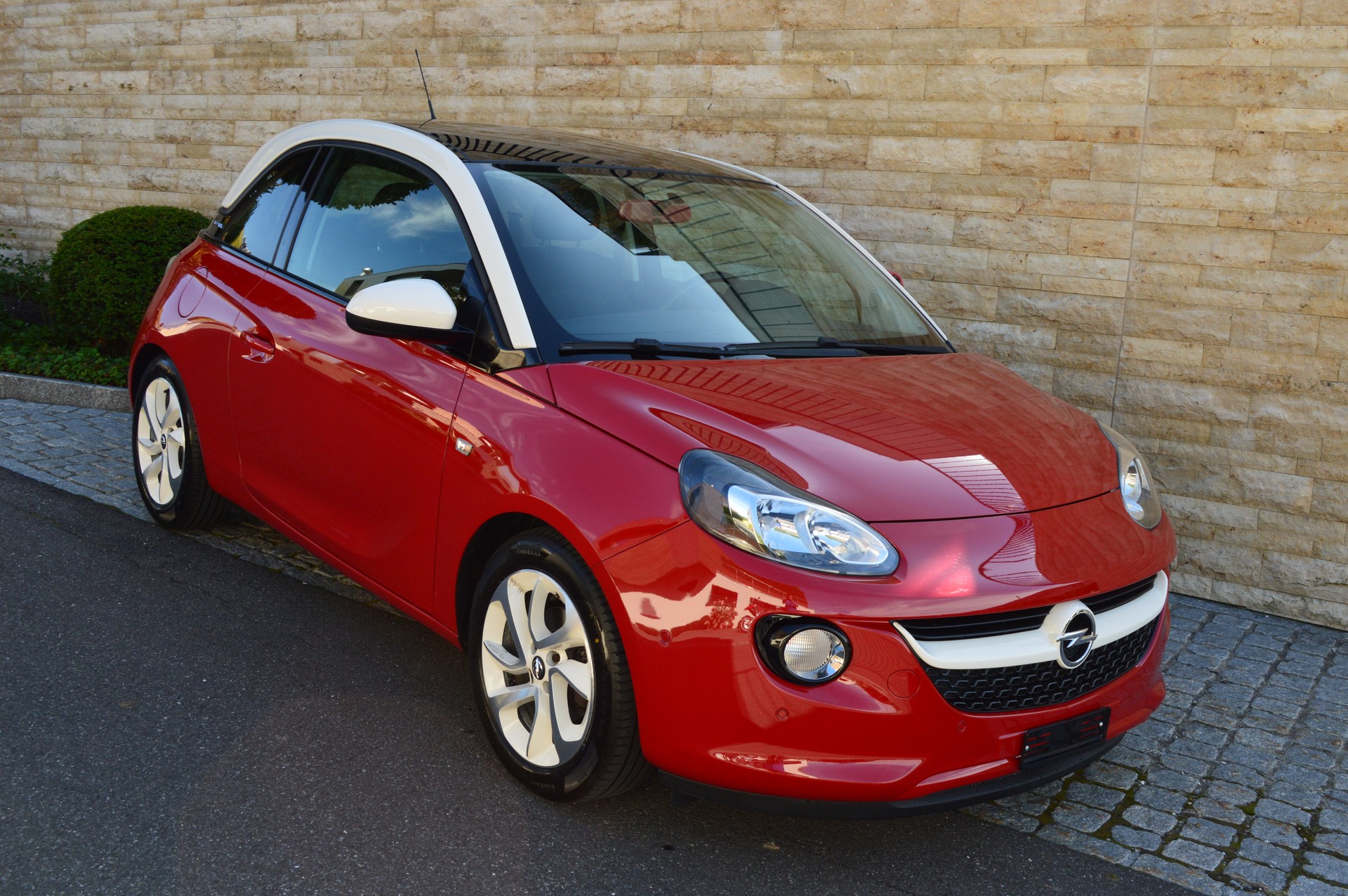 OPEL Adam 1.4 ecoFLEX Stars-image-1