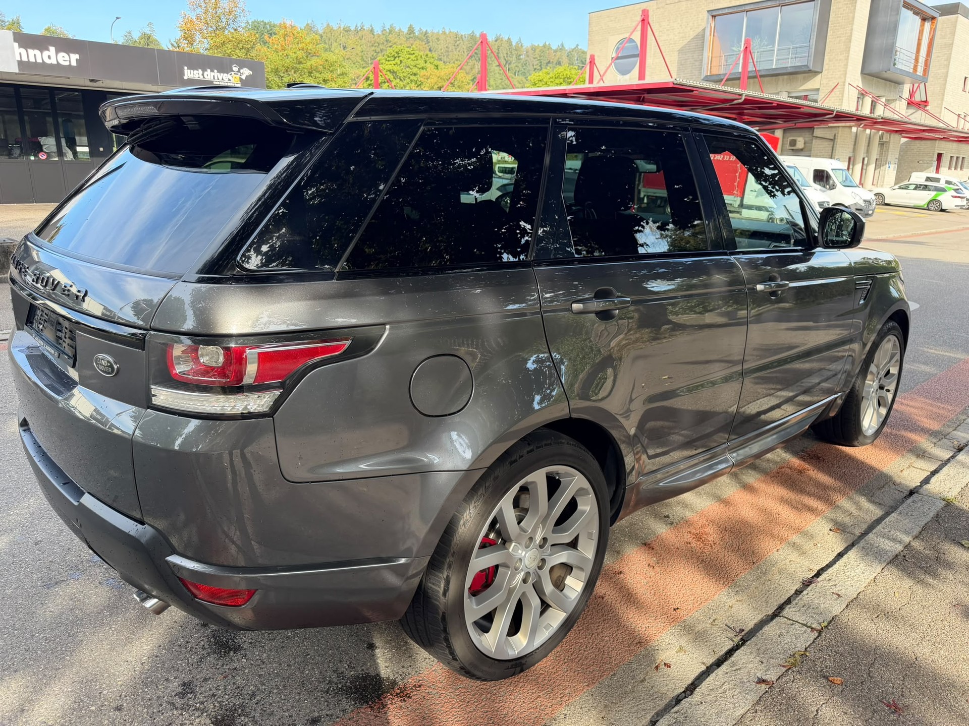 LAND ROVER Range Rover Sport 4.4 SDV8 HSE Dynamic Automatic-image-6