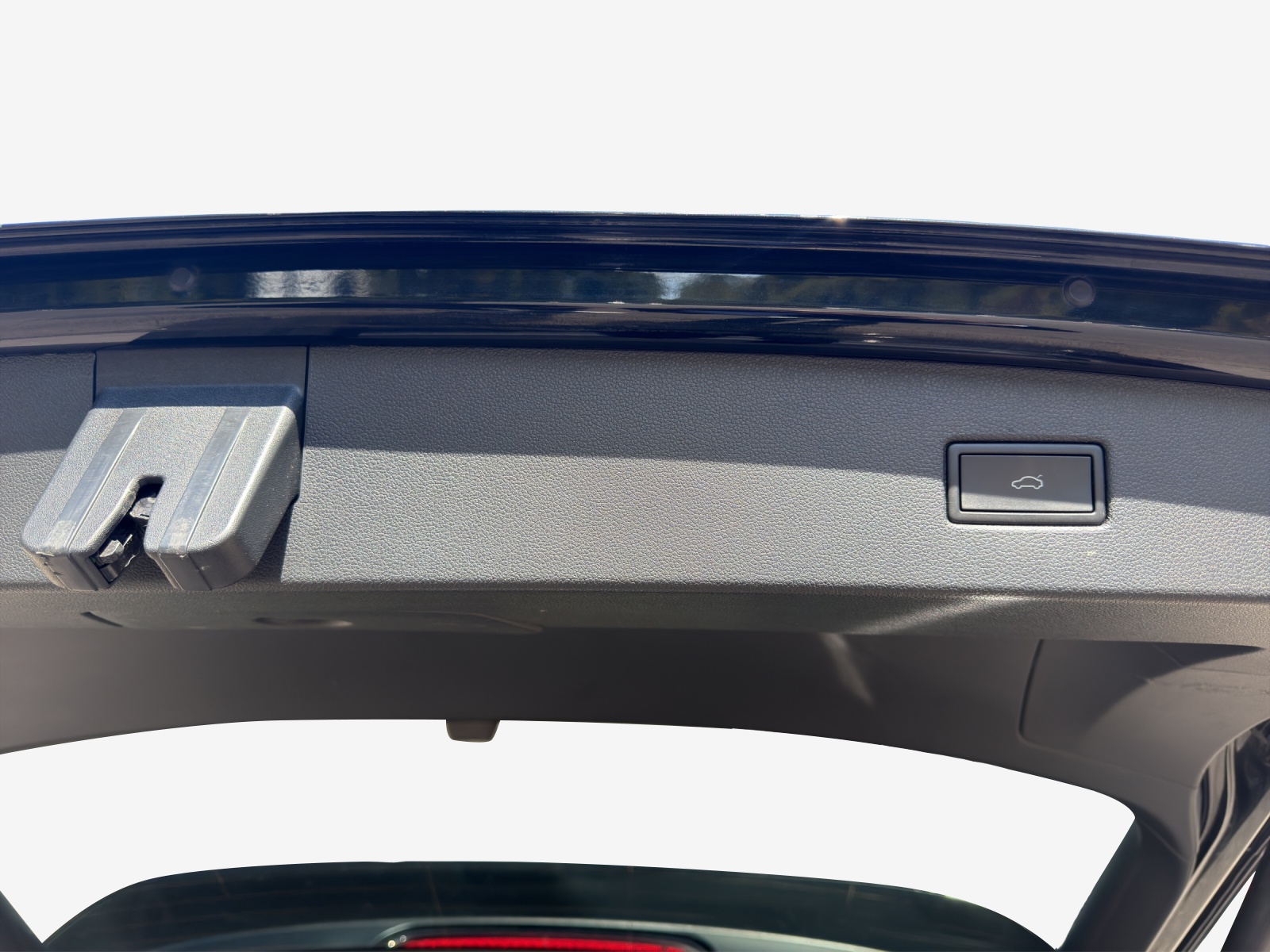 VW Tiguan 2.0TSI R-Line 4Motion DSG-image-15