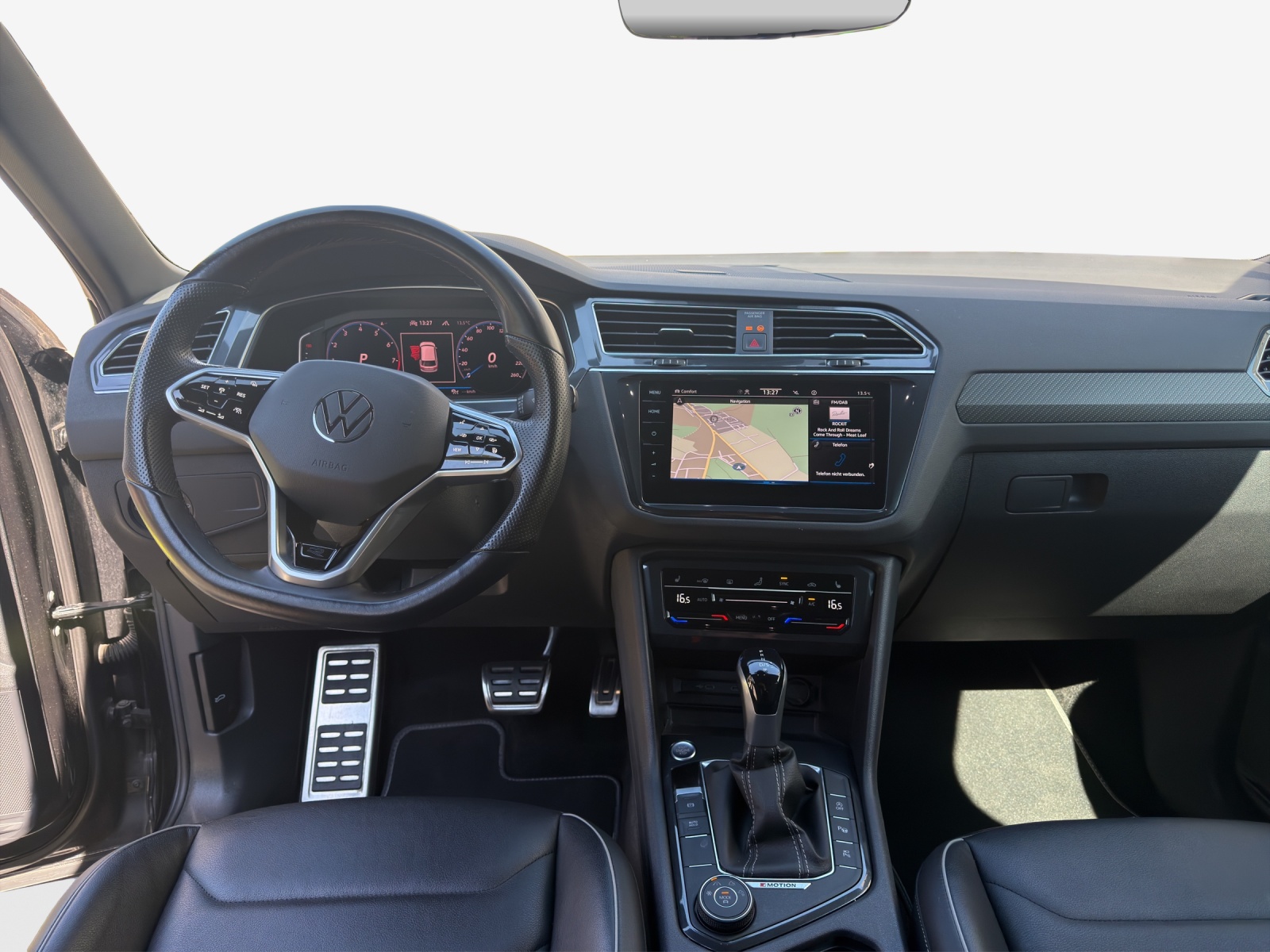 VW Tiguan 2.0TSI R-Line 4Motion DSG-image-8