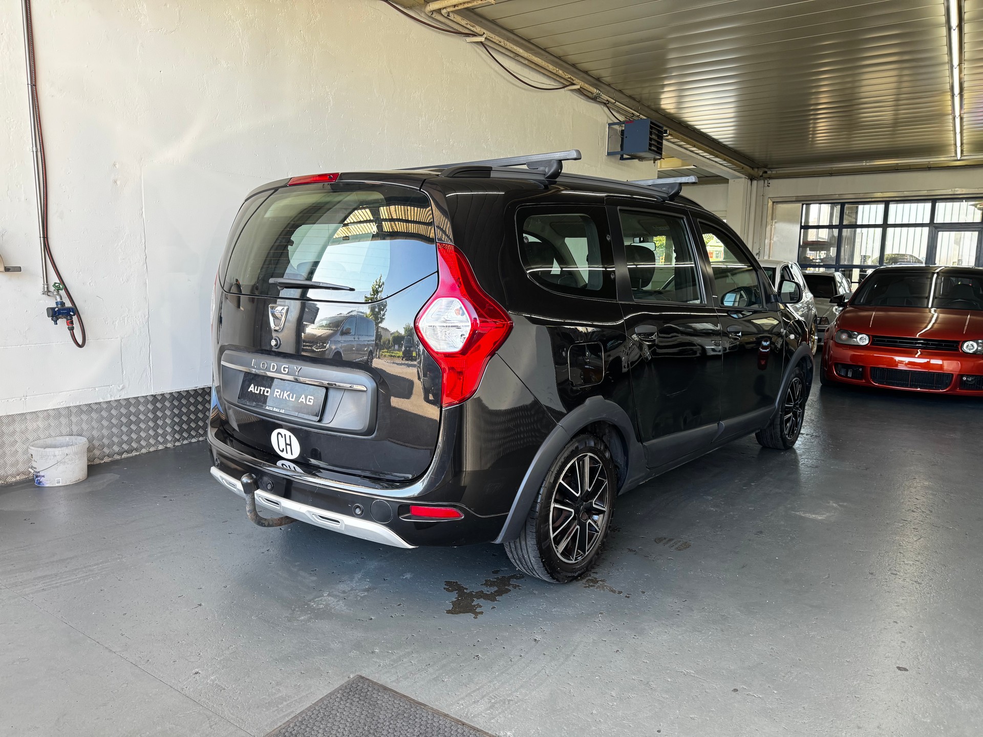 DACIA Lodgy 1.2 Turbo Stepway Unlimited 2 7PL-image-8