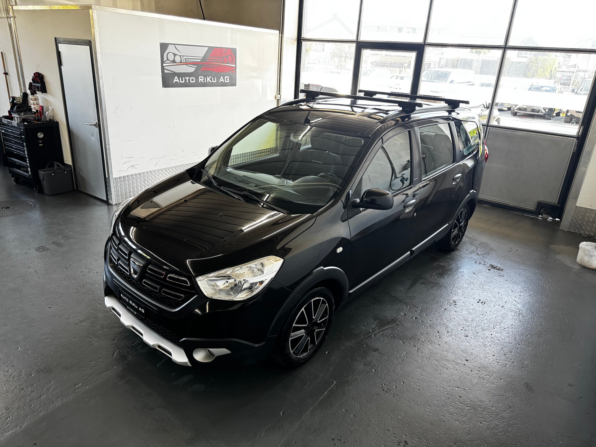 DACIA Lodgy 1.2 Turbo Stepway Unlimited 2 7PL-image-4