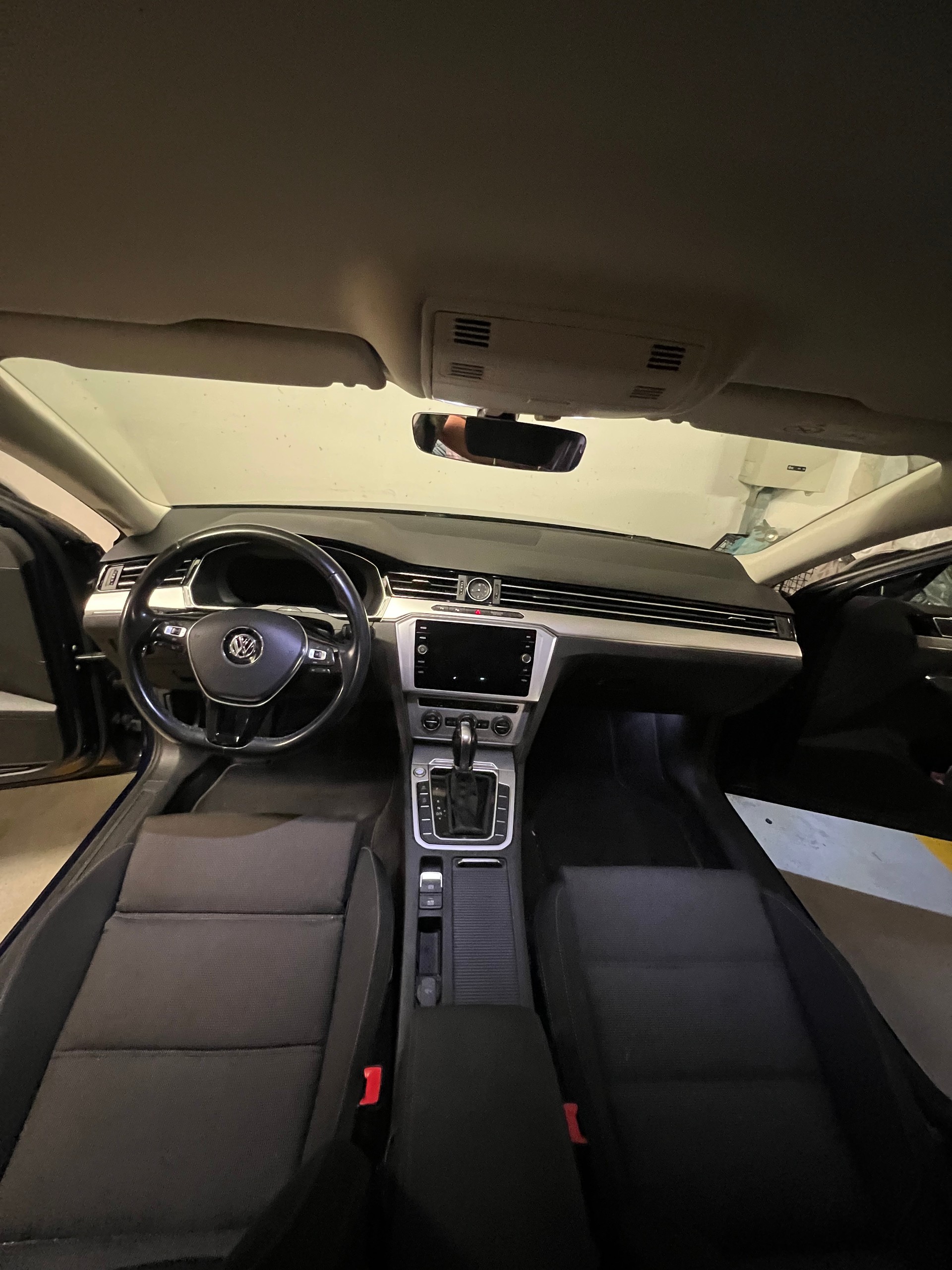 VW 1.6 TDI Comfortline DSG-image-3