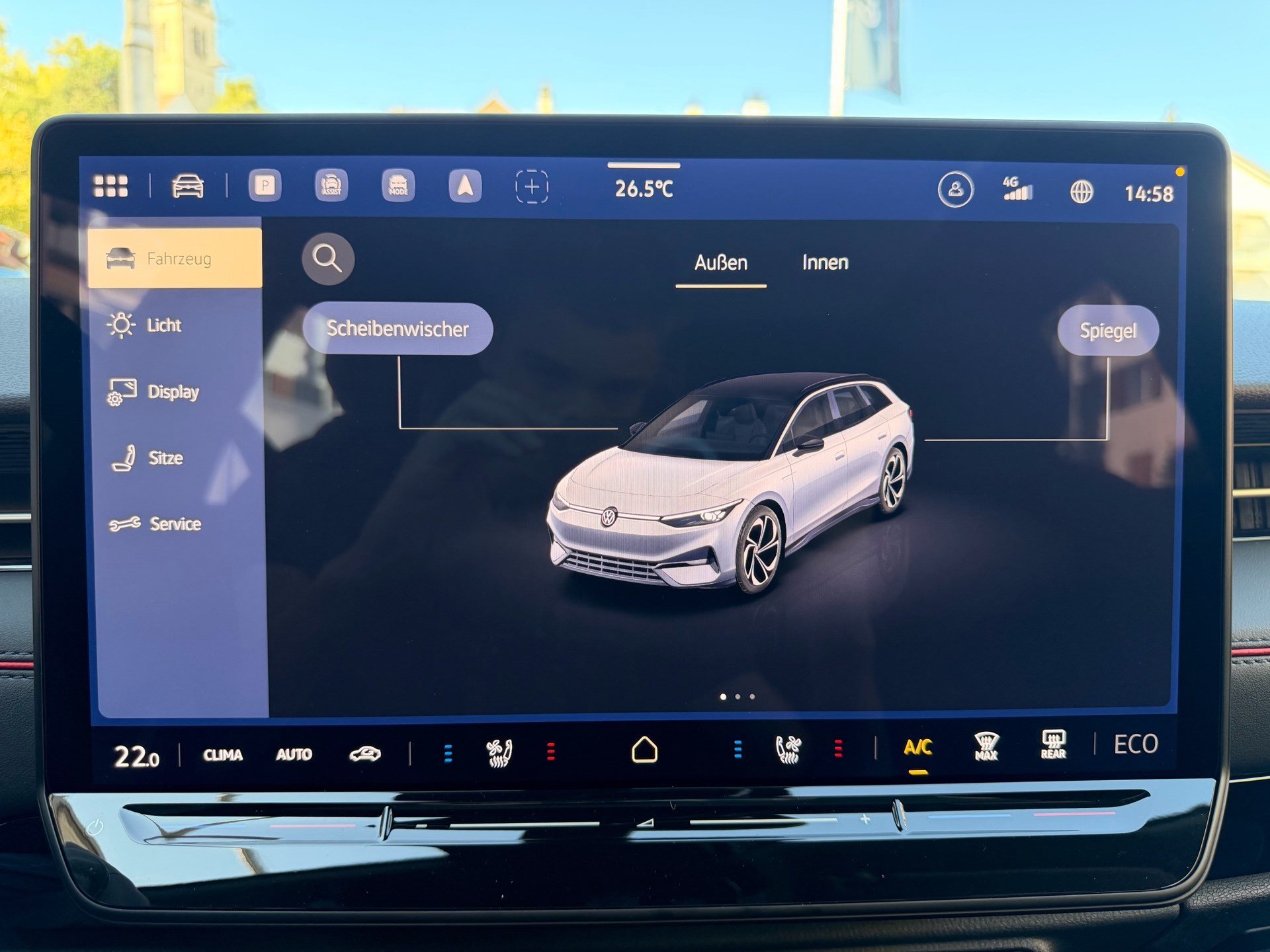 VW ID.7 TOURER GTX 340 PS 4MOTION *** VOLLAUSSTATTUG IN SCALE SILVER ***-image-17