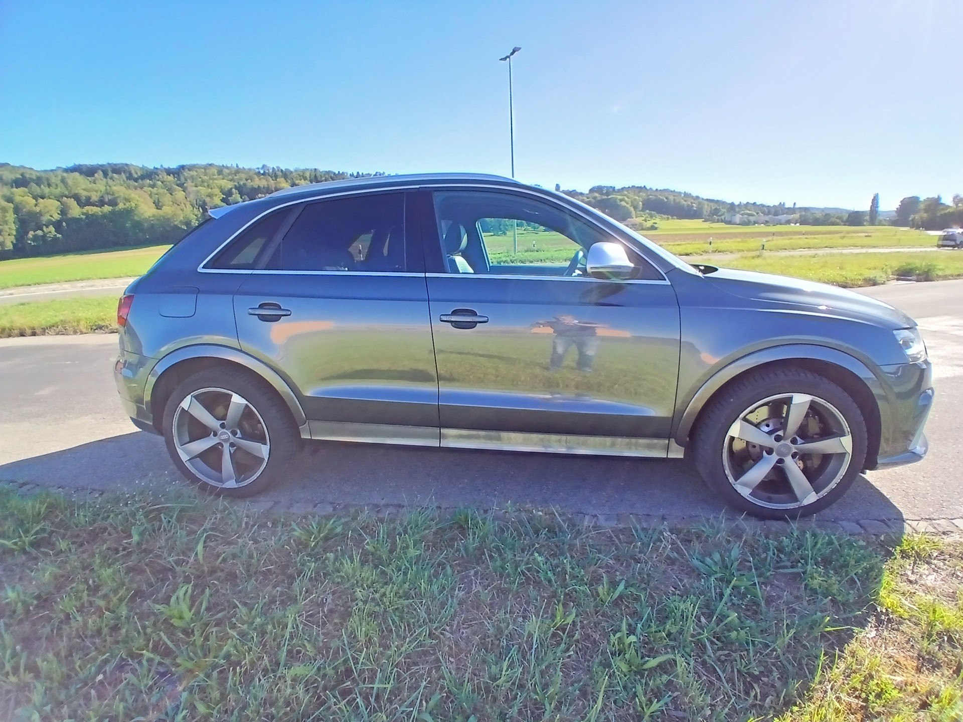 AUDI RS Q3 2.5 TFSI quattro S-tronic-image-5