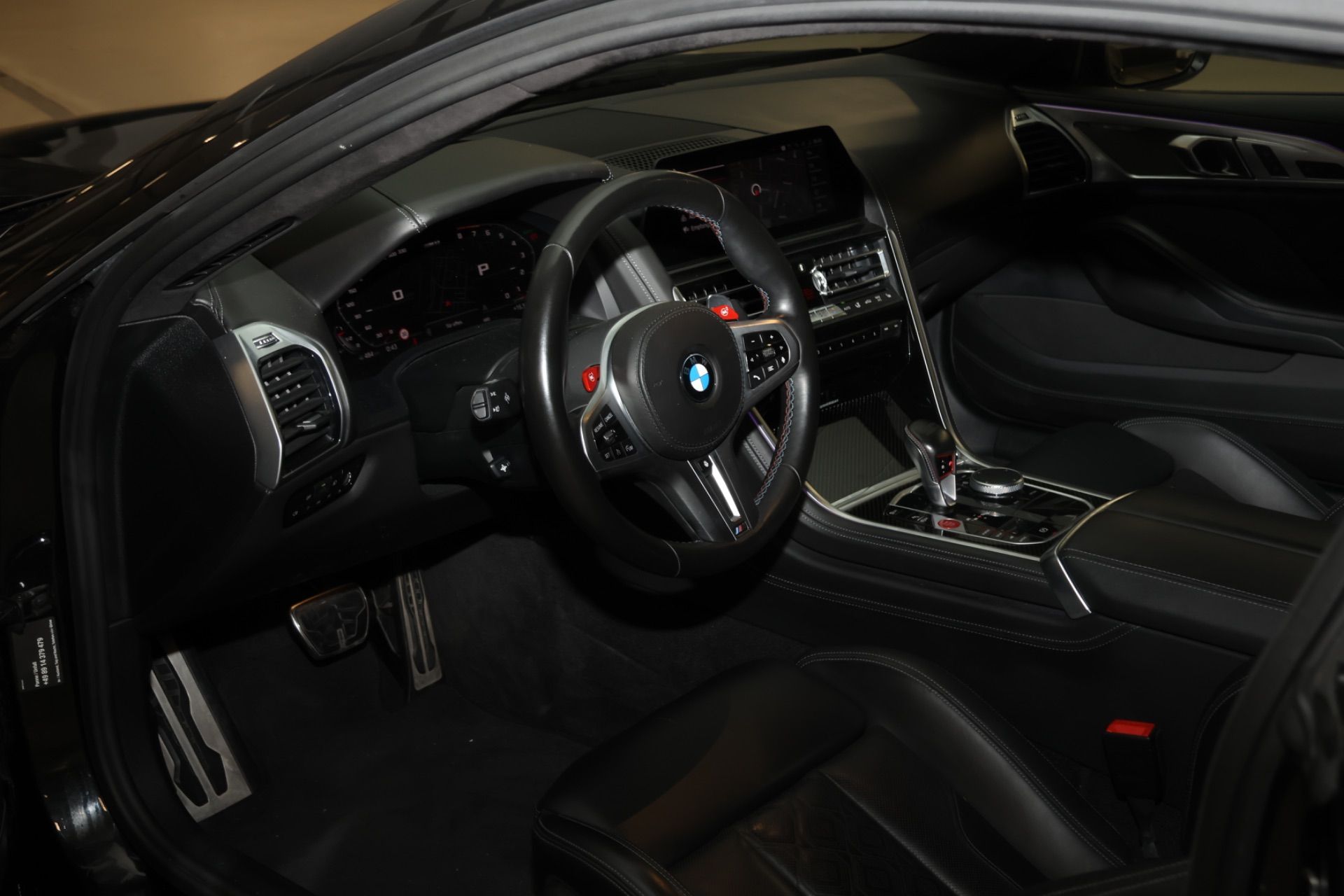 BMW M8 M8 Comp. XDrive M Drivers Pack.-image-9