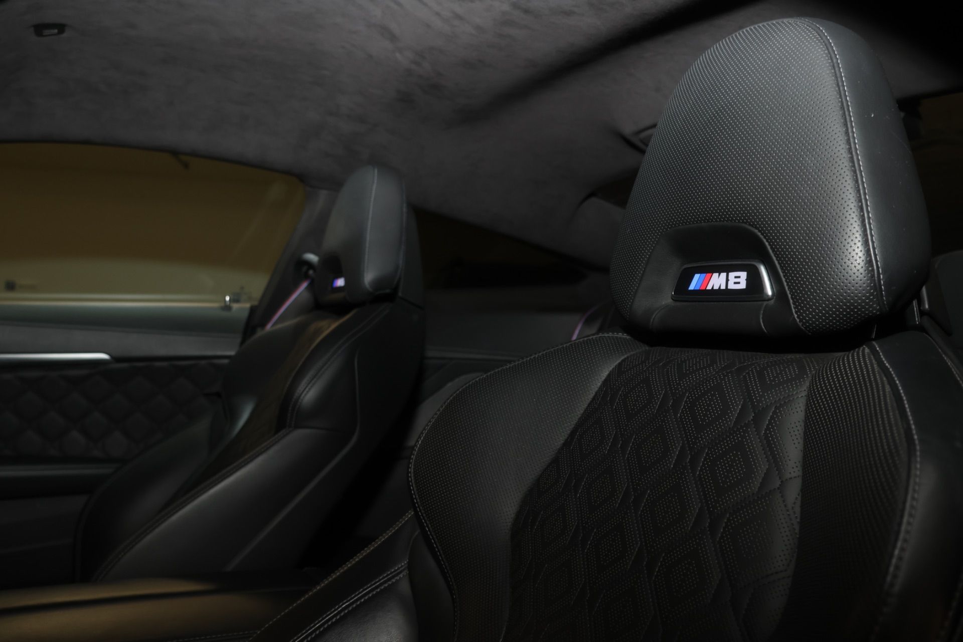 BMW M8 M8 Comp. XDrive M Drivers Pack.-image-10