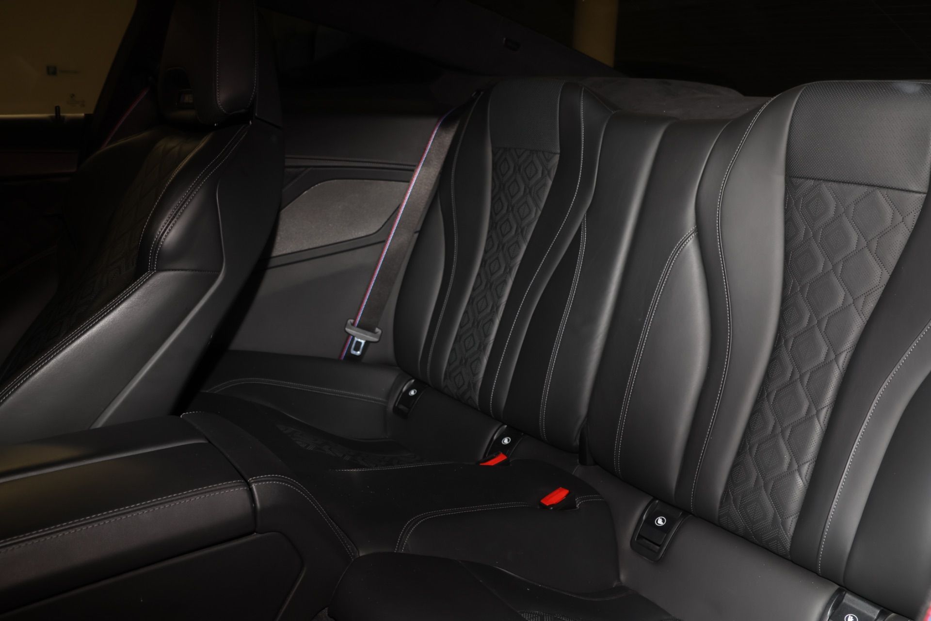 BMW M8 M8 Comp. XDrive M Drivers Pack.-image-15