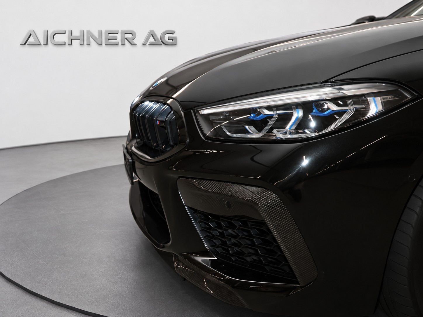 BMW M8 M8 Comp. XDrive M Drivers Pack.-image-6