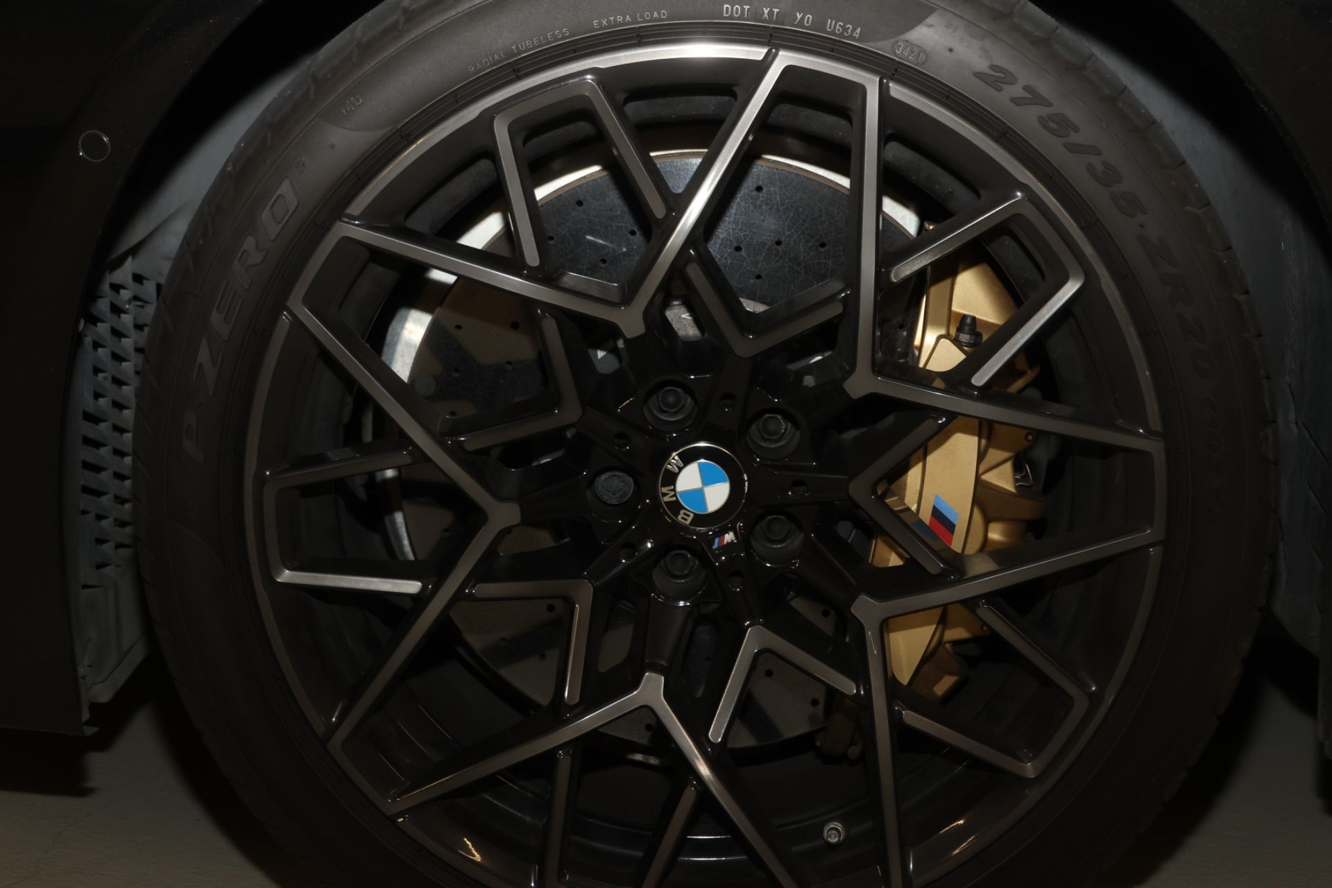 BMW M8 M8 Comp. XDrive M Drivers Pack.-image-8