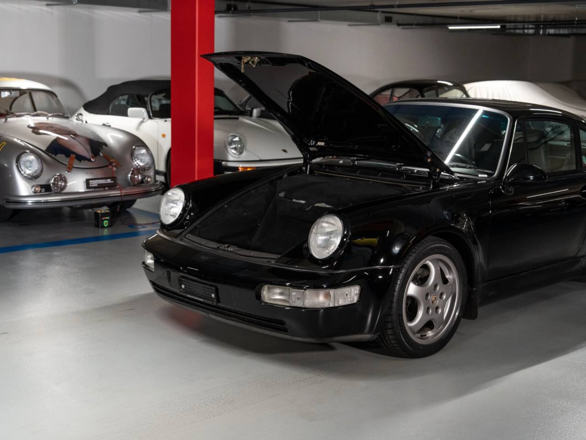PORSCHE 911 Carrera 4 Coupé Turbo-Look-image-4