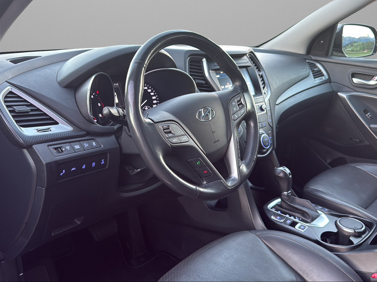 HYUNDAI Santa Fe 2.2 CRDI Vertex 4WD Automatic-image-18