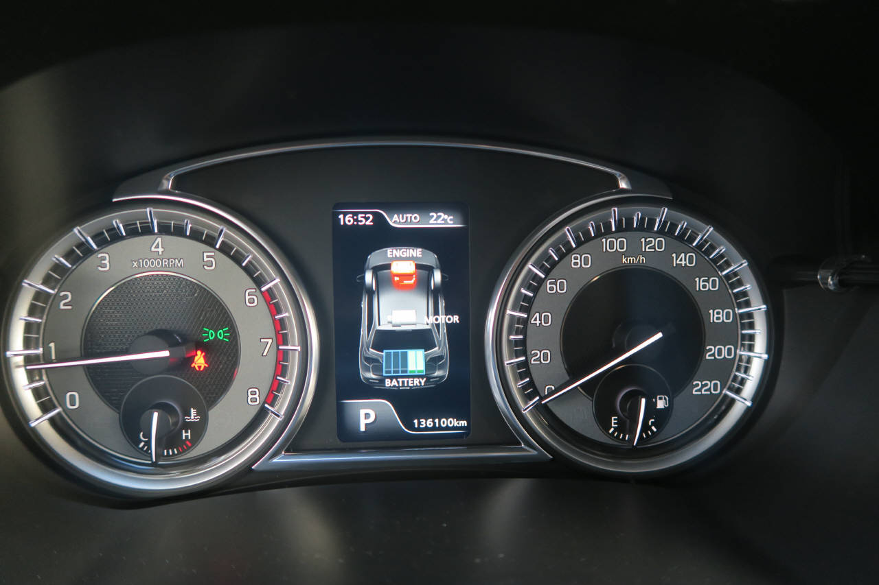 SUZUKI Vitara 1.4 T Generation Top Hybrid 4x4-image-6