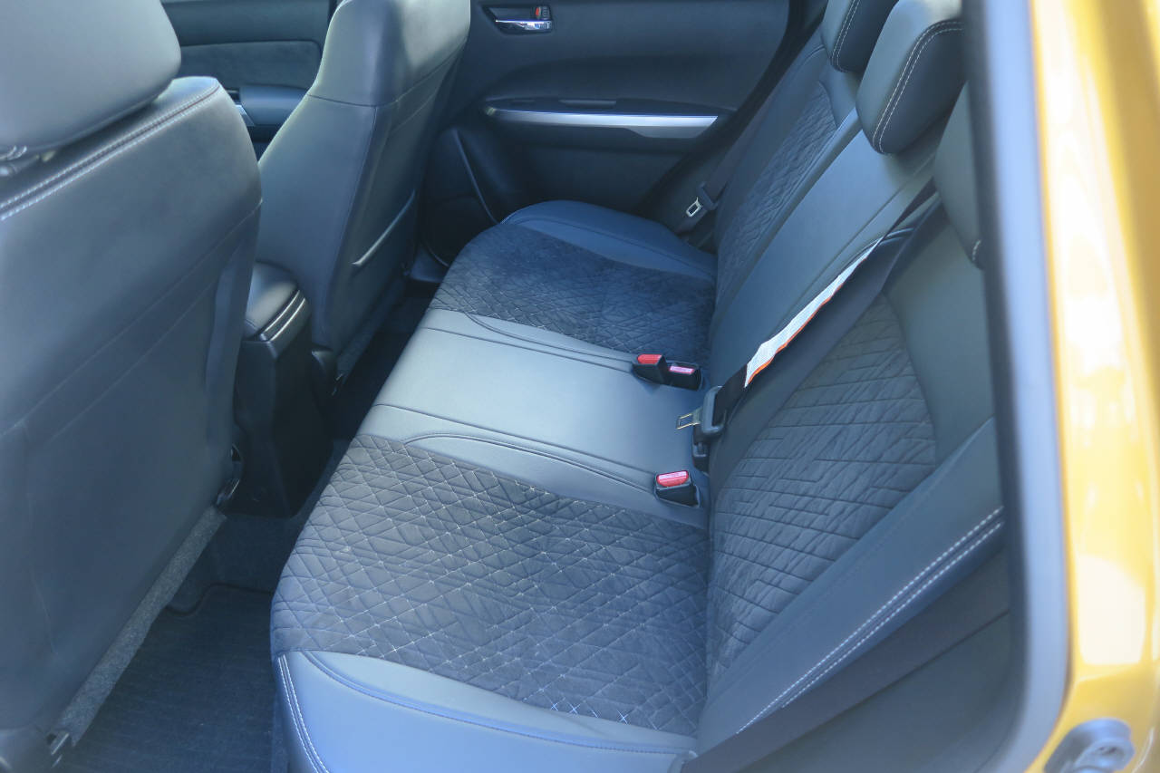 SUZUKI Vitara 1.4 T Generation Top Hybrid 4x4-image-11
