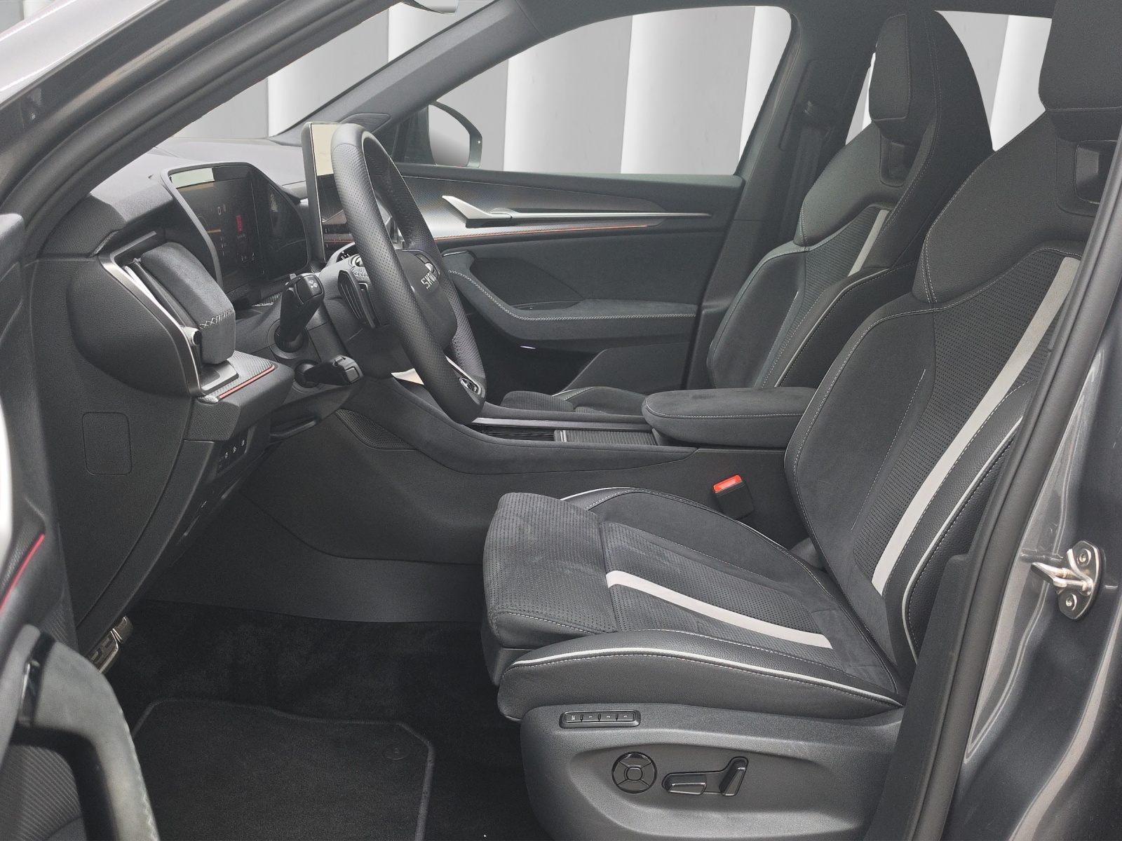 SKODA Kodiaq 2.0 TSI SportLine-image-10