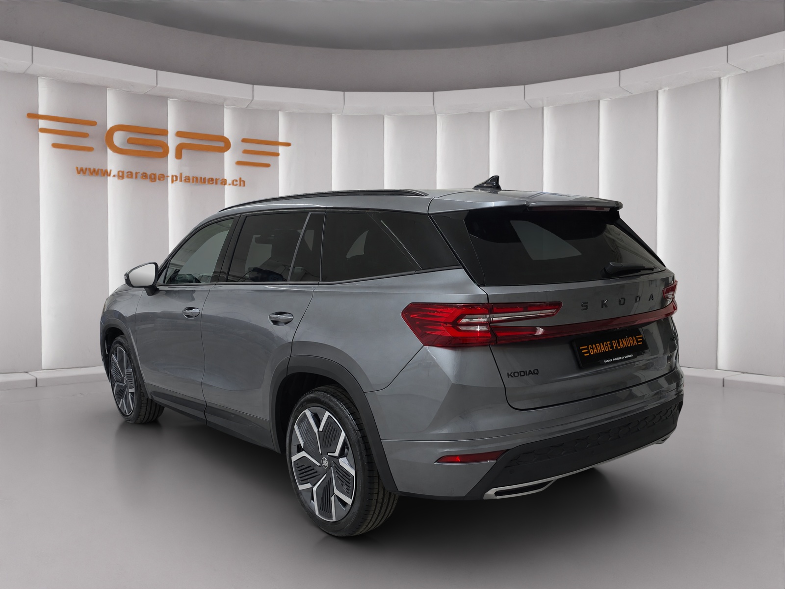 SKODA Kodiaq 2.0 TSI SportLine-image-4