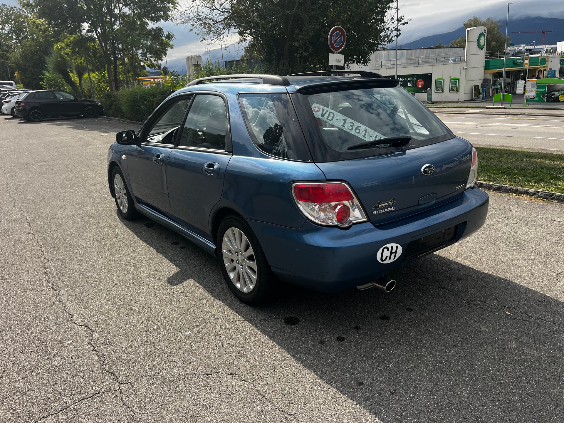 SUBARU Impreza 2.0R-image-4